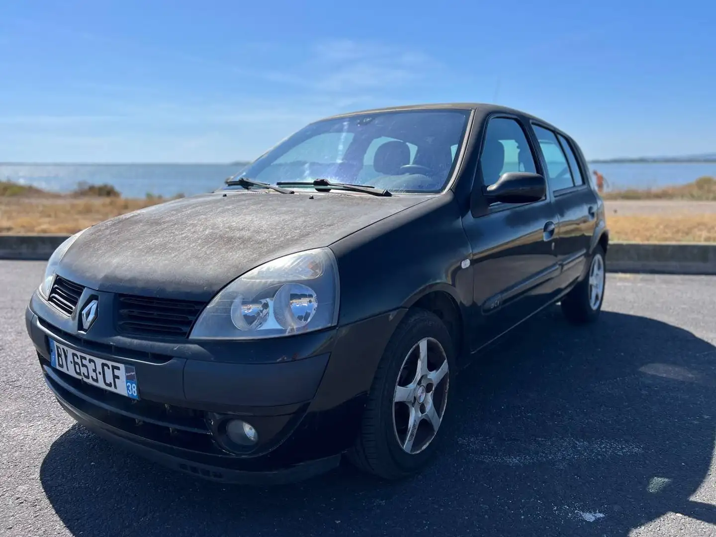 Renault Clio Clio 1.5 dCi 80 Luxe Privilège Schwarz - 1
