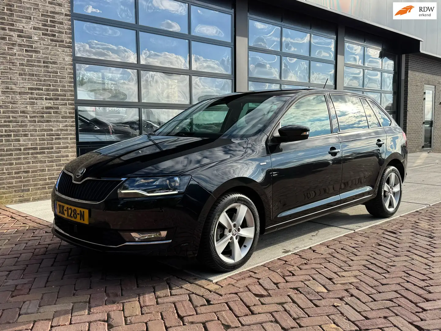 Skoda Rapid/Spaceback 1.4 TSI Greentech JOY | Autm | Navi | Clima | Crui Nero - 1