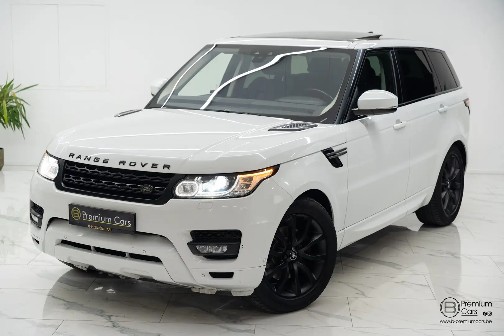 Land Rover Range Rover Sport 3.0 TDV6 HSE! Pano, carplay! Cruise! Camera! Fehér - 2