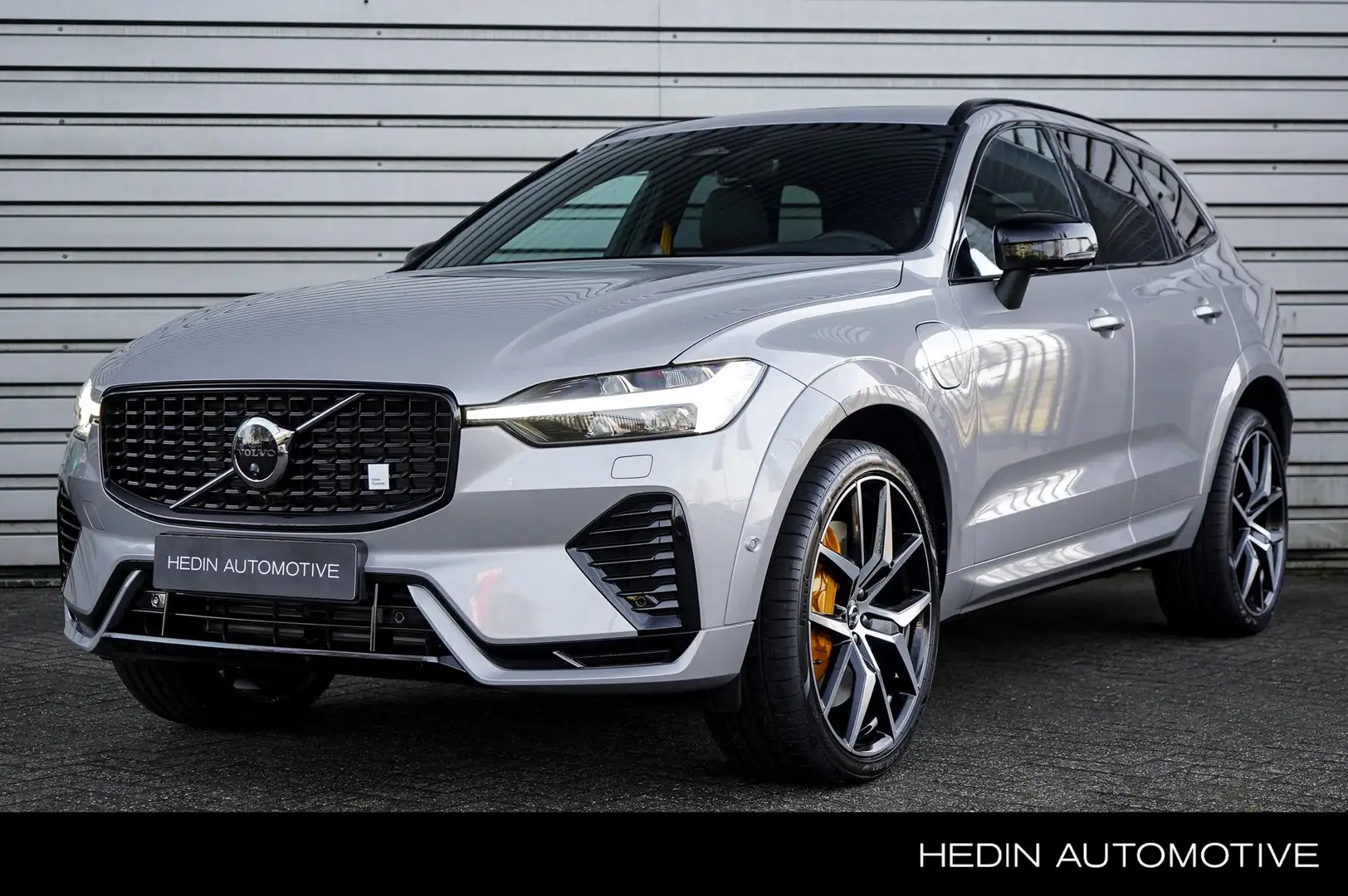 Volvo XC60 2.0 T8 AWD Polestar Engineered | 22" 5-Y Spaaks ge Grau - 1