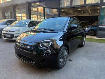 1.0 Hybrid 65cv Icon Km Zero
