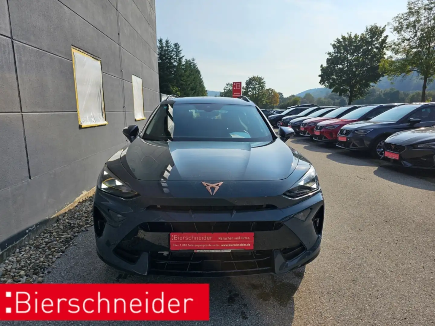CUPRA Formentor 1.5 eTSI DSG SANDSTORM EDGE DYNAMIC PERFORMANCE IN Bleu - 2