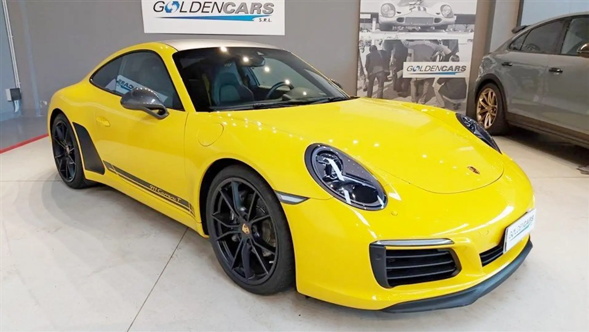 Porsche 911 911 Coupe 3.0 Carrera T auto Jaune - 1