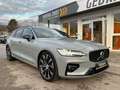 Volvo V60 B4 Ultimate Dark 2WD ACC HUD 360° BLIS Grau - thumbnail 9
