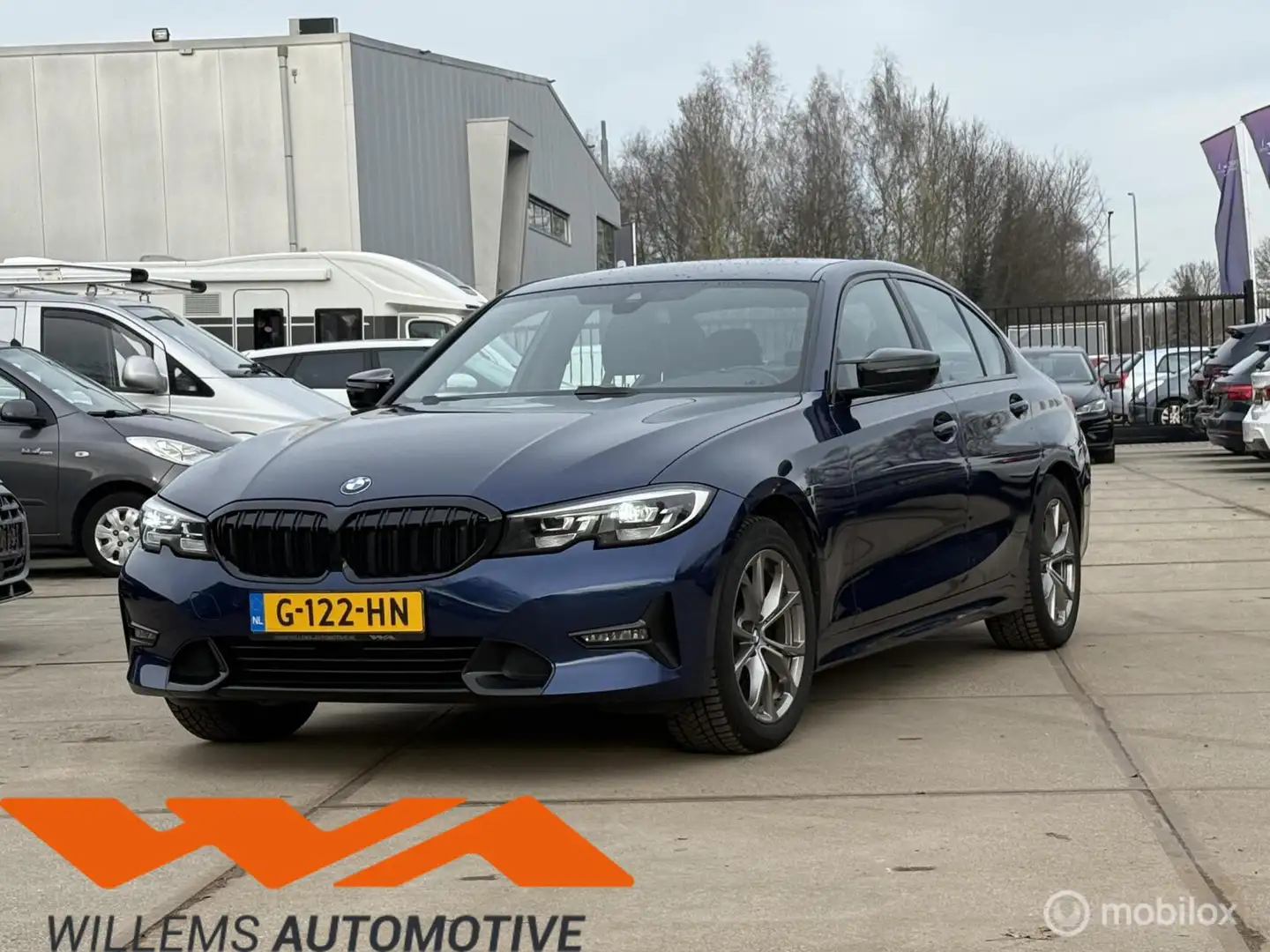 BMW 320 3-serie 320i High Executive Sport Line Automaat Blau - 1