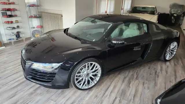 Audi R8 Coupe 4.2 V8 CARBONIO/20"/TAGLIANDI AUDI