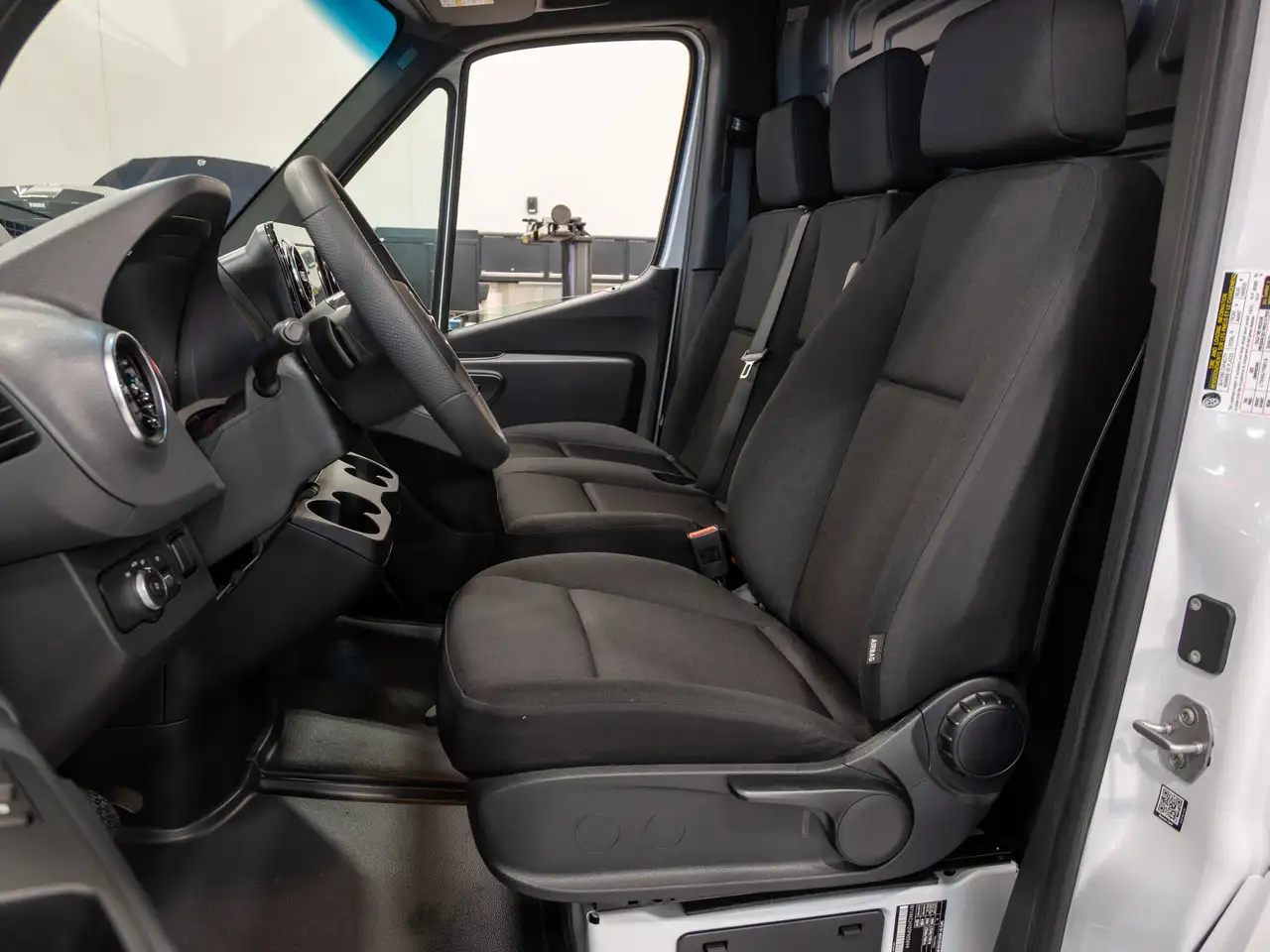 Mercedes-Benz Sprinter снимка Mercedes-Benz Sprinter