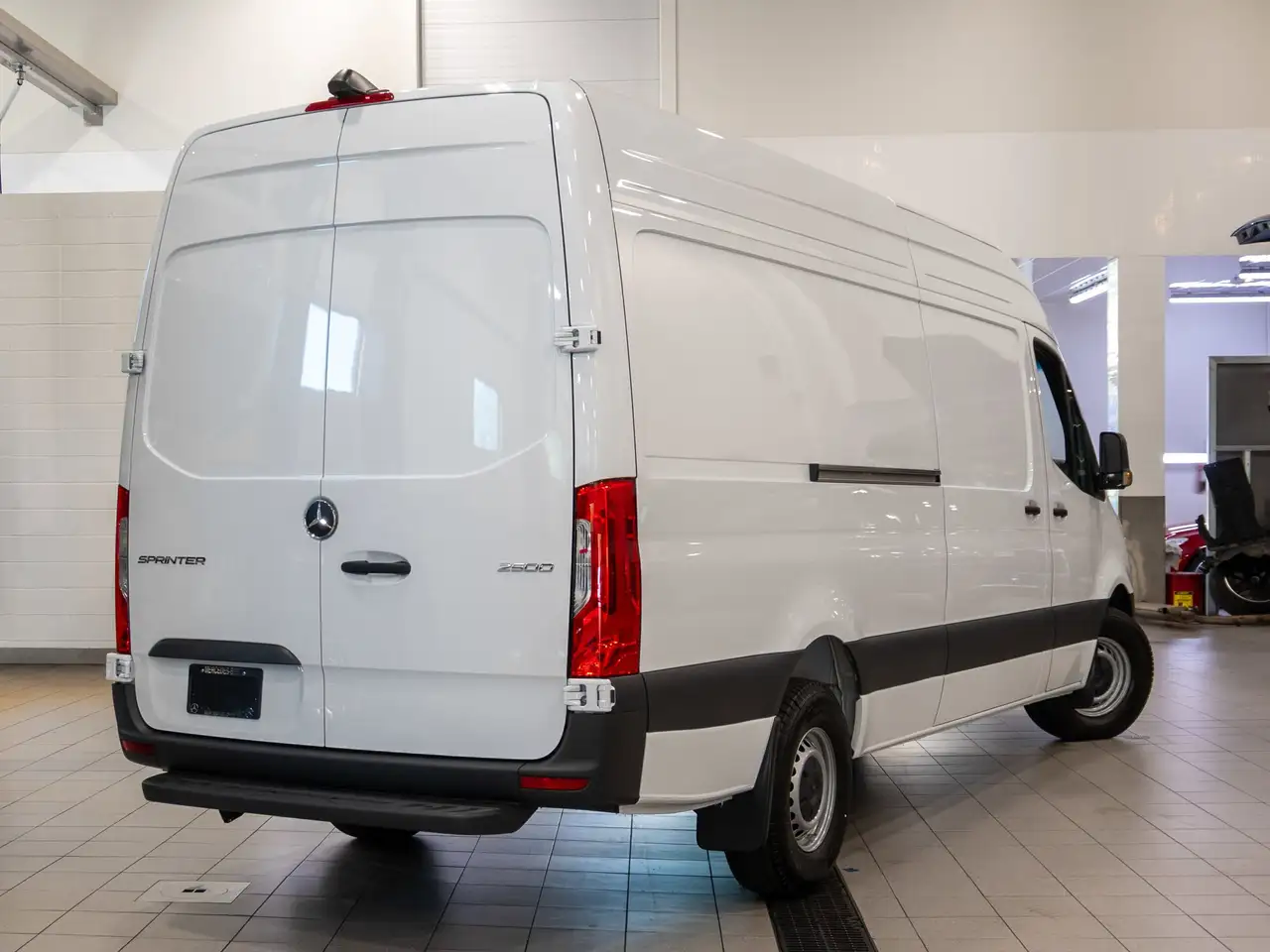 Mercedes-Benz Sprinter снимка Mercedes-Benz Sprinter