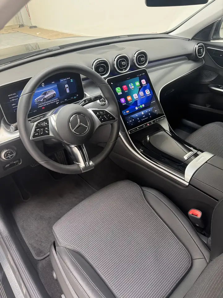 Mercedes-Benz C-Class 2026 — фото 10