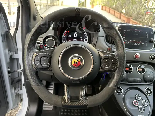 Abarth 595 view 7