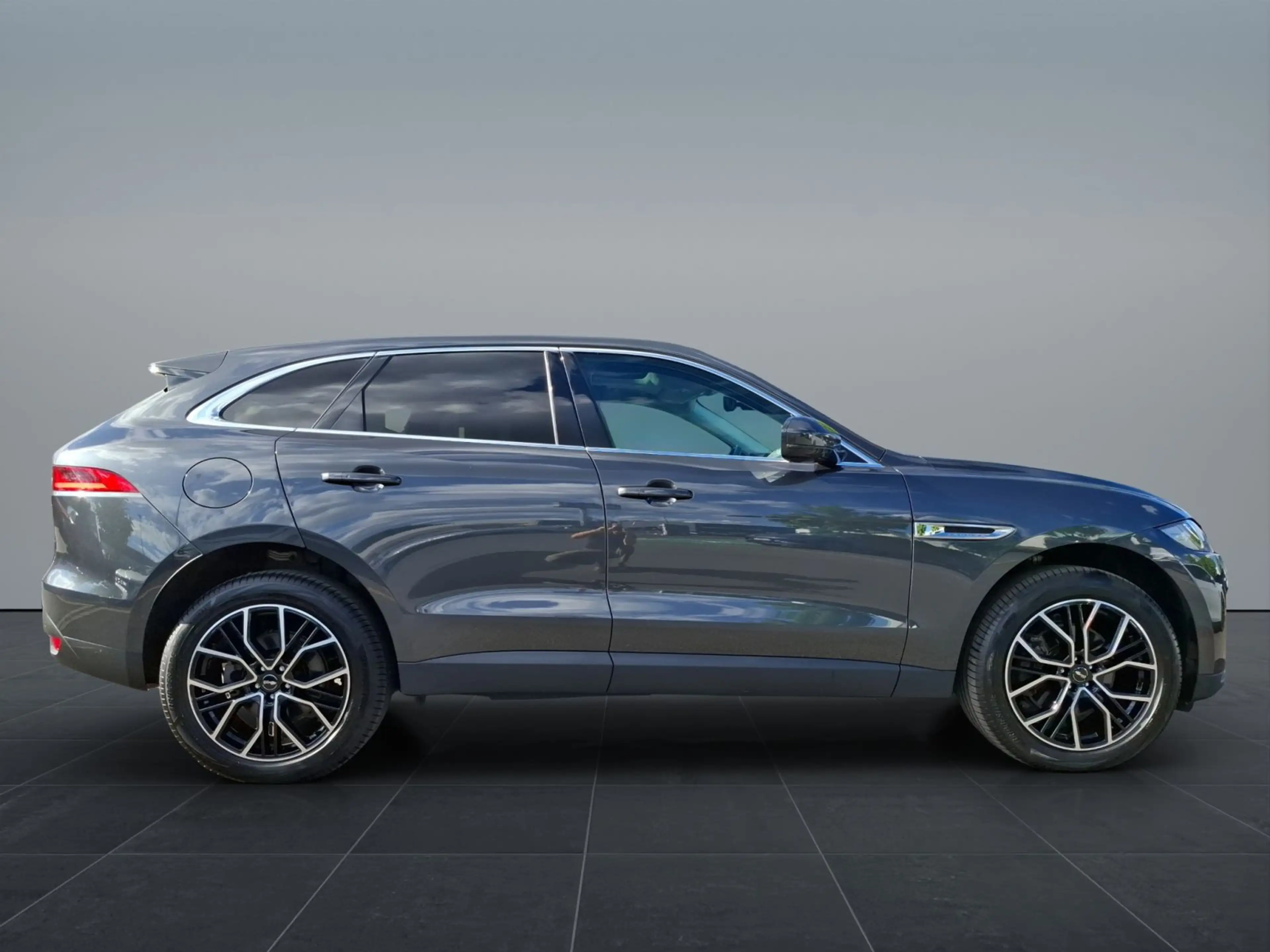 Jaguar F-Pace F-PACE 30d Portfolio Pano Winter Pack DAB Keyles — photo 6