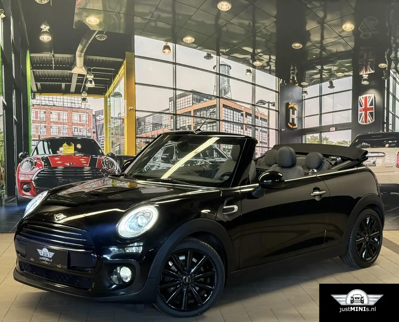 MINI Cooper Cabrio 136 pk NAVI LED 17" UNION JACK 1e eig - 1