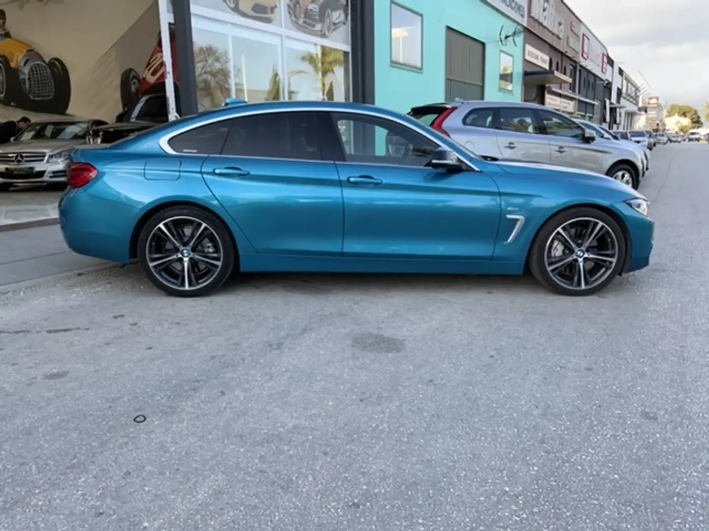 BMW 440 440iA Gran Coupé Modrá - 2