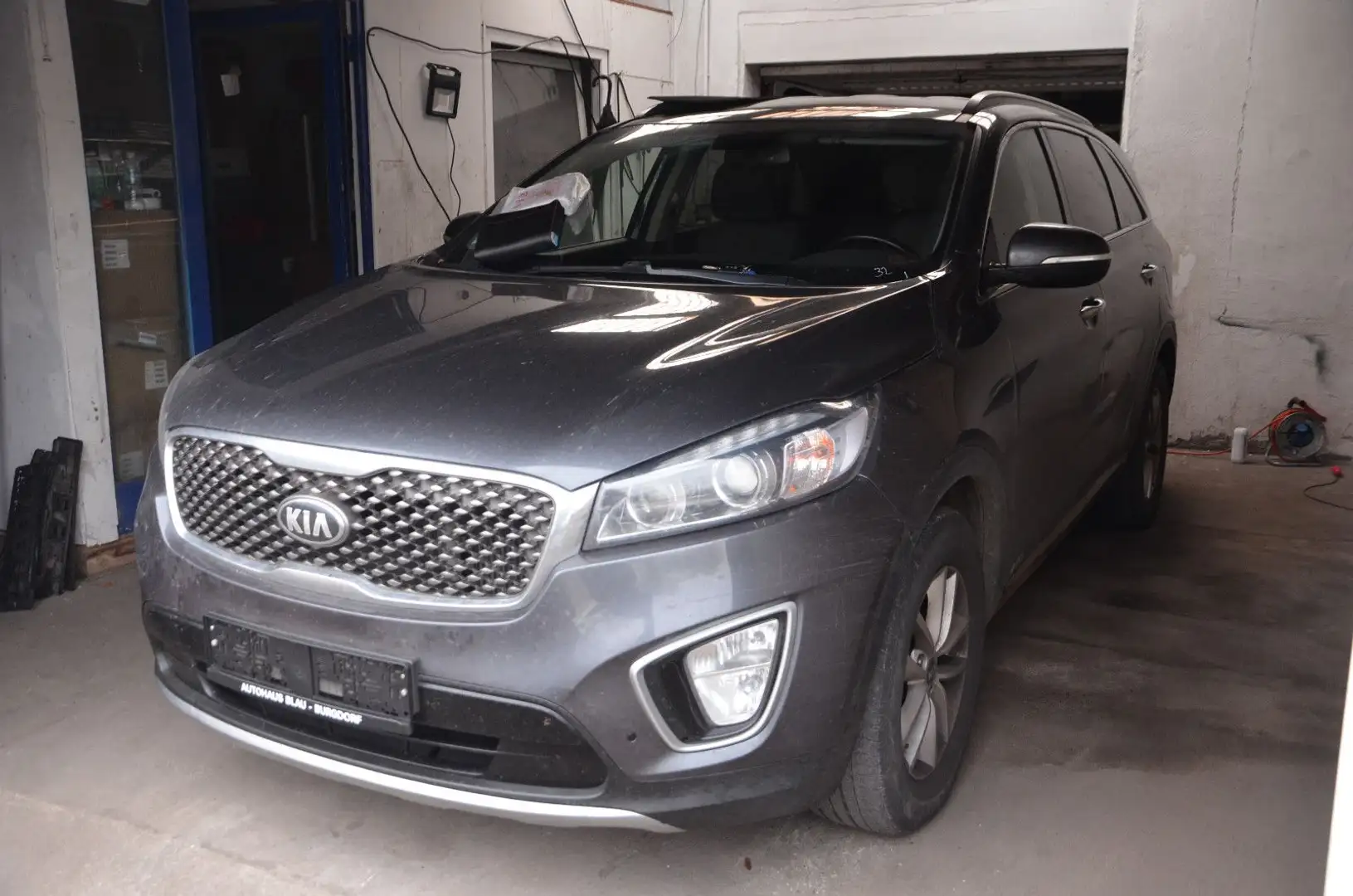 Kia Sorento 2.2 CRDi Vision 4WD *AUTOMATIK*AHK*1.HD! Gris - 1