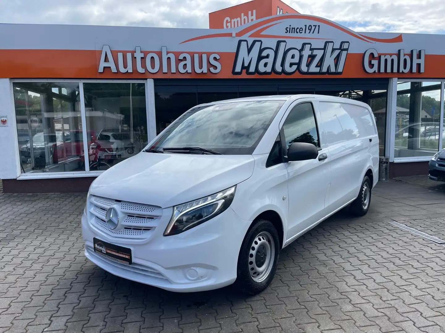 Mercedes-Benz Vito 116 CDI Kasten Lang*LED*DAB*Kamera* Weiß - 1