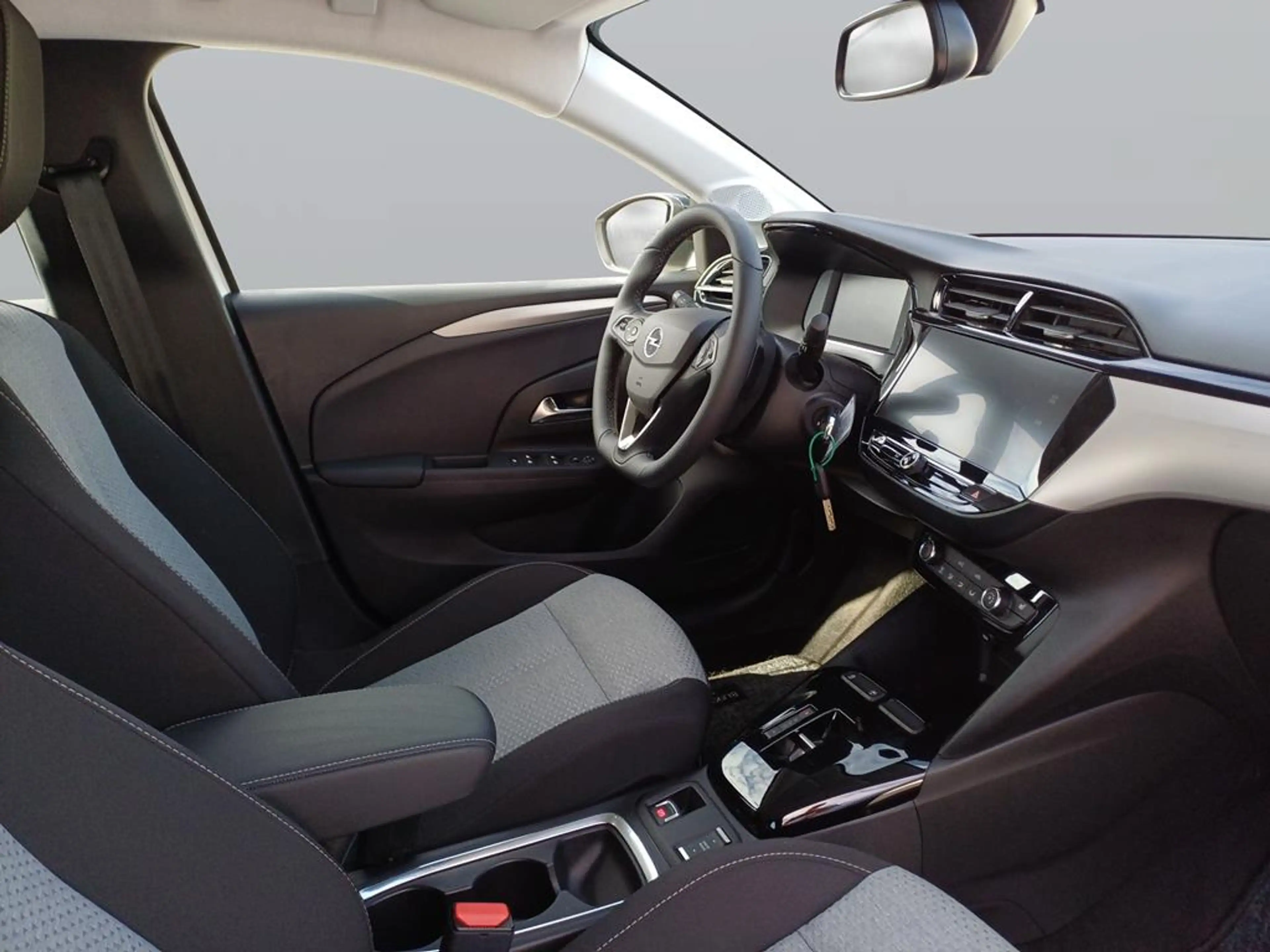 Opel Corsa Basis — photo 11