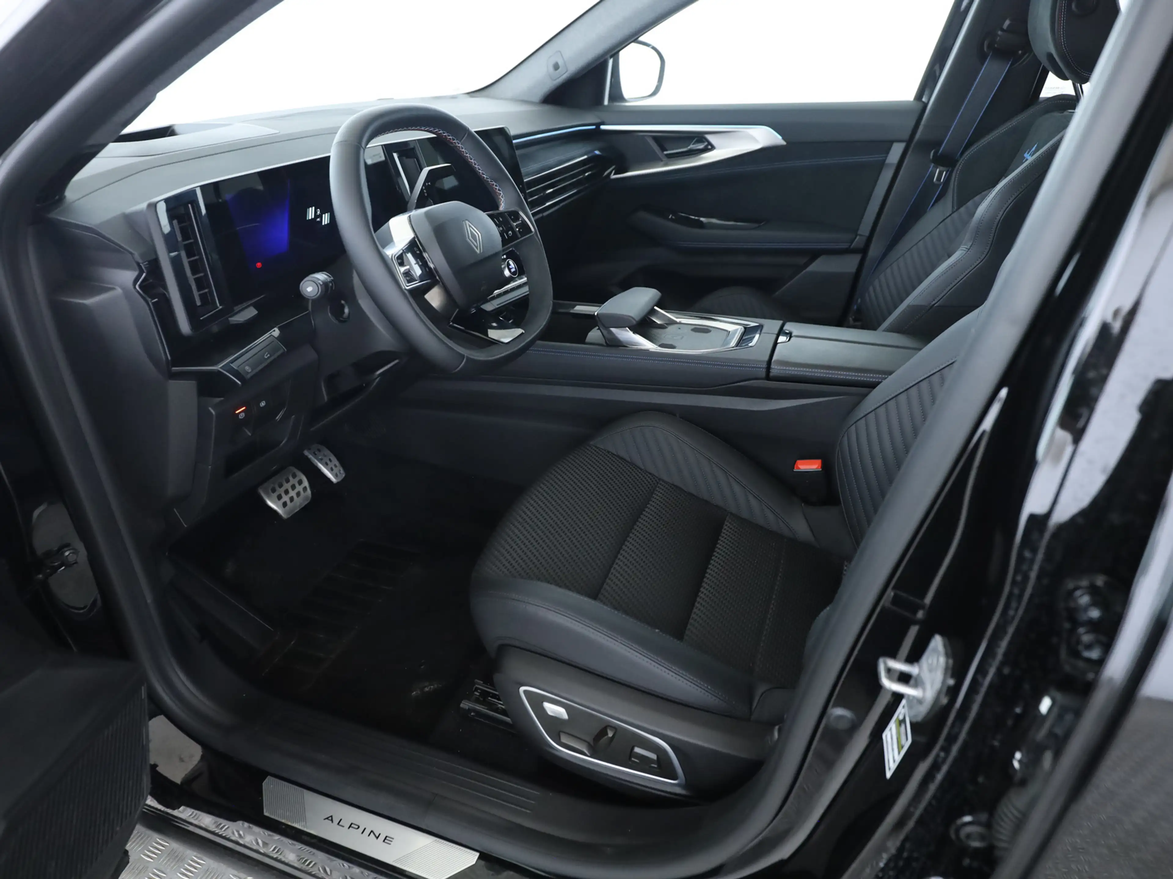 Renault Espace 6 Esprit Alpine Full Hybrid E-Tech 200 — photo 11