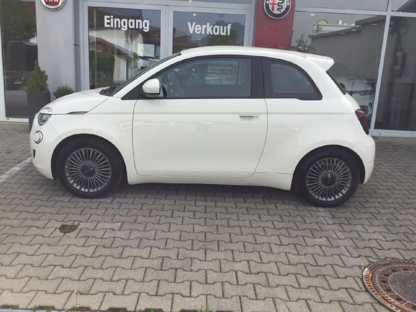 Fiat 500e 3+1 Icon Weiß - 1