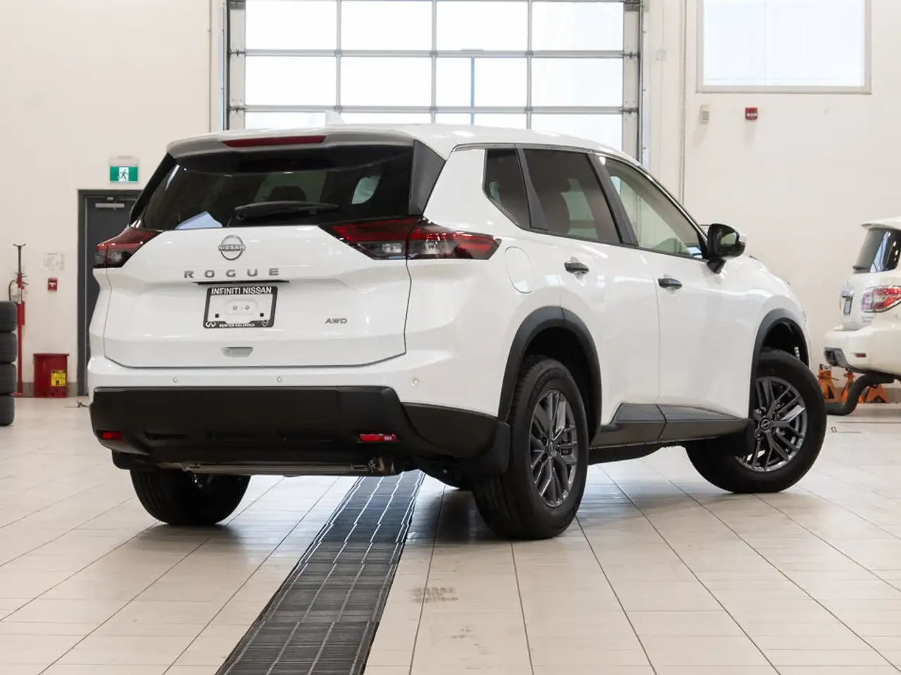 Nissan Rogue снимка Nissan Rogue