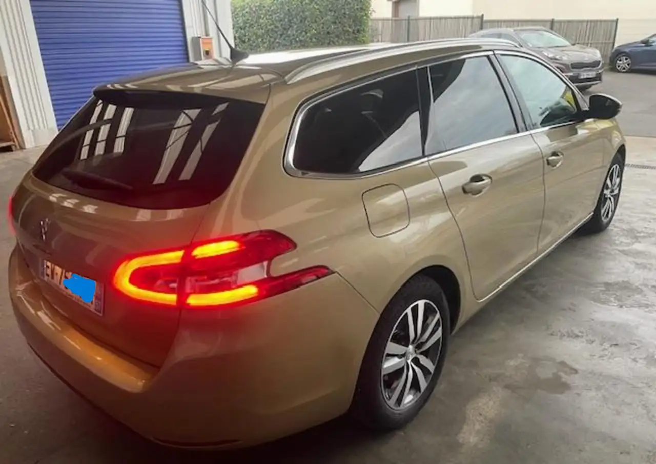 Peugeot 308 AFFAIRE BLUEHDI 130 S