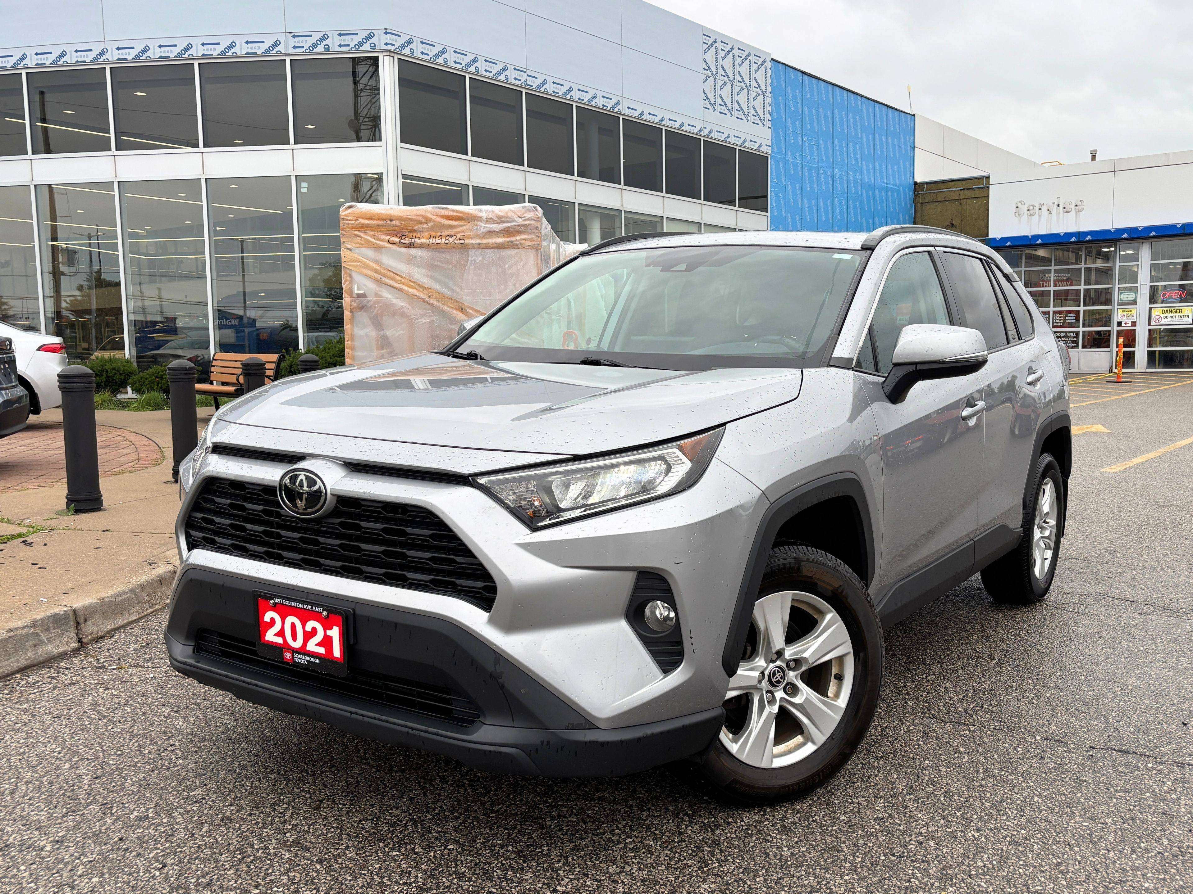 2021 Toyota RAV4 XLE AWD | Sunroof | Heated Seats | Bluetooth — снимка 1