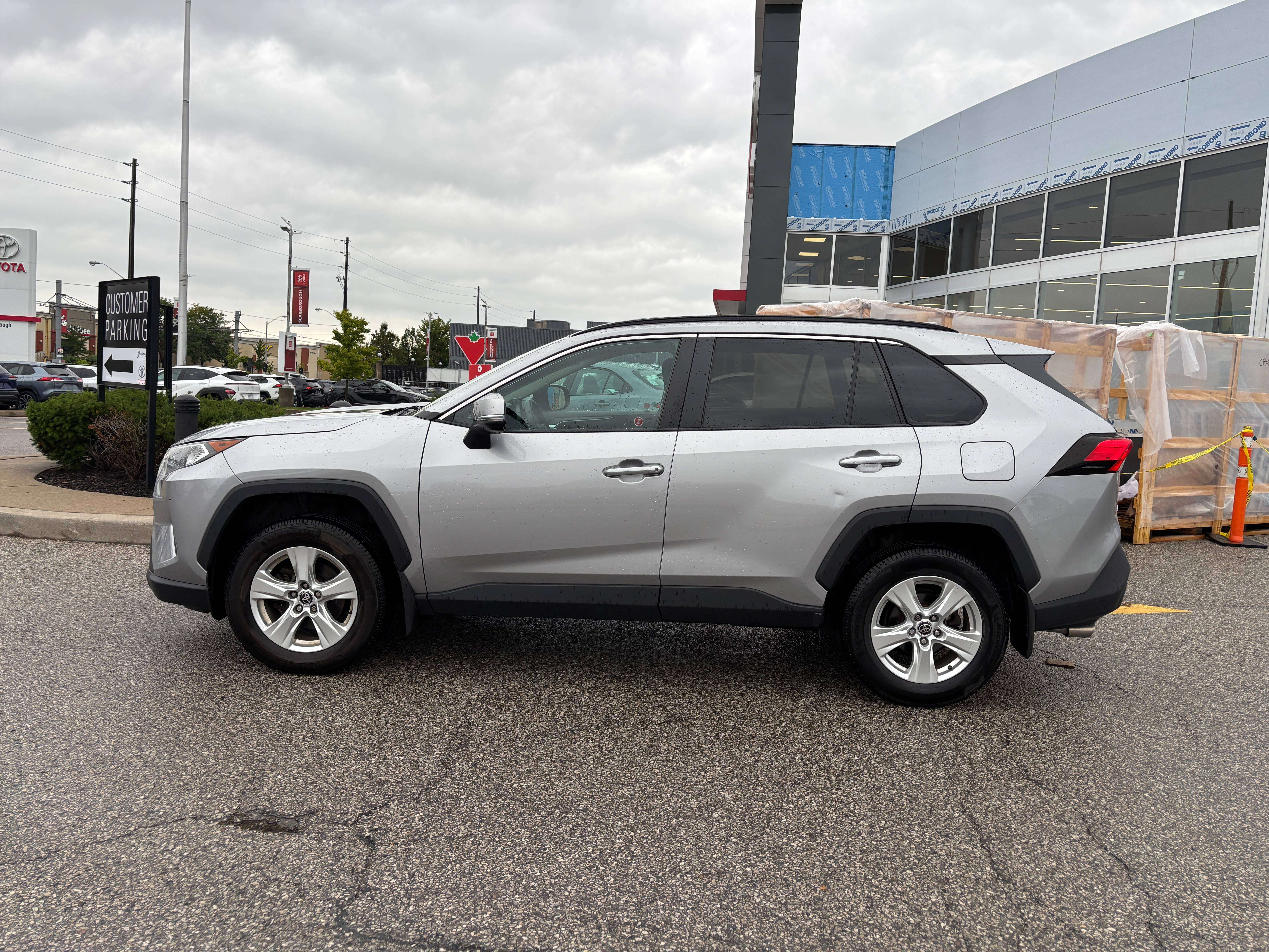 used 2021 Toyota RAV4 car, priced at $31,995