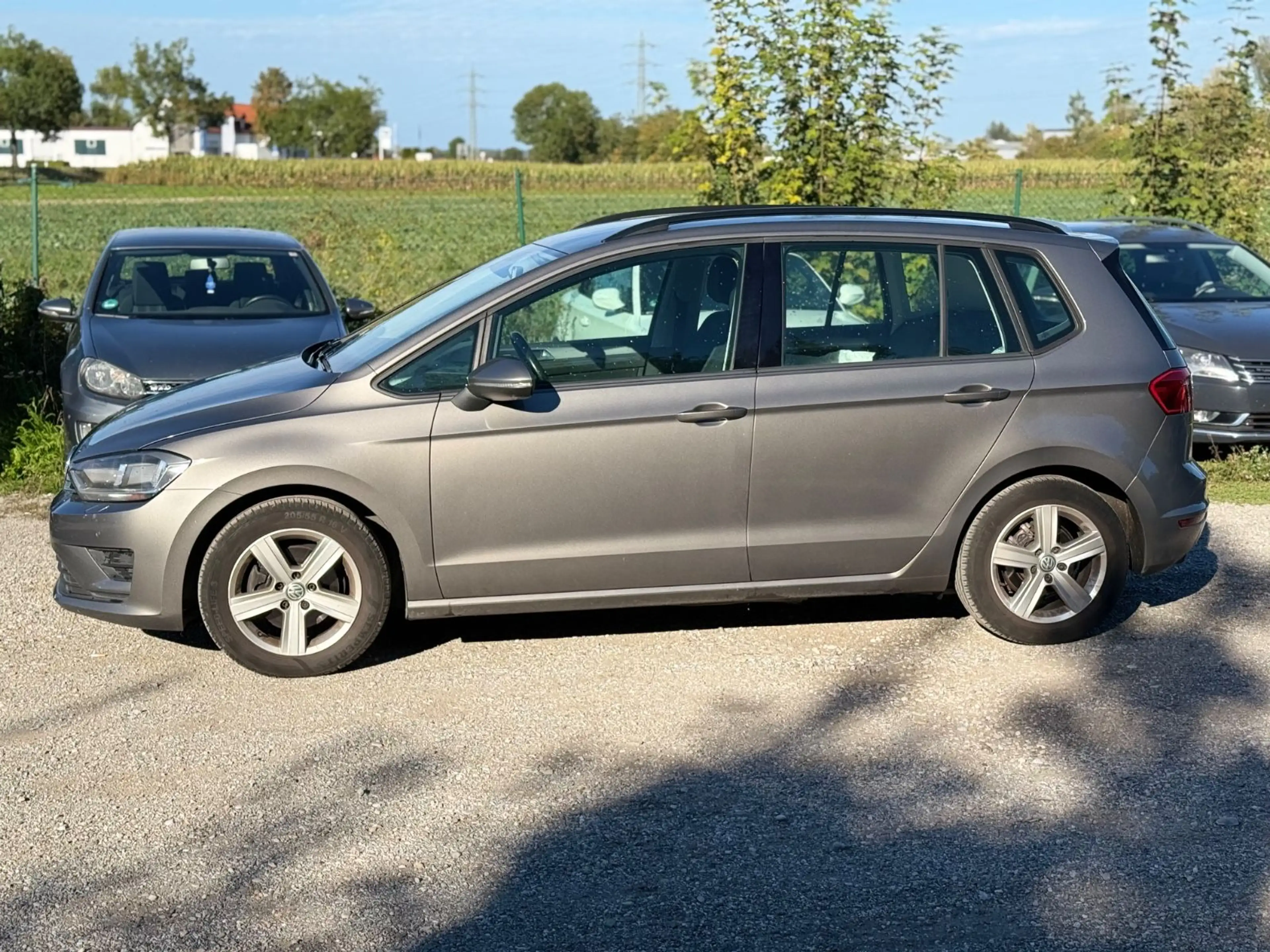 Volkswagen Golf Sportsvan / Diesel / Automatikgetriebe — photo 3