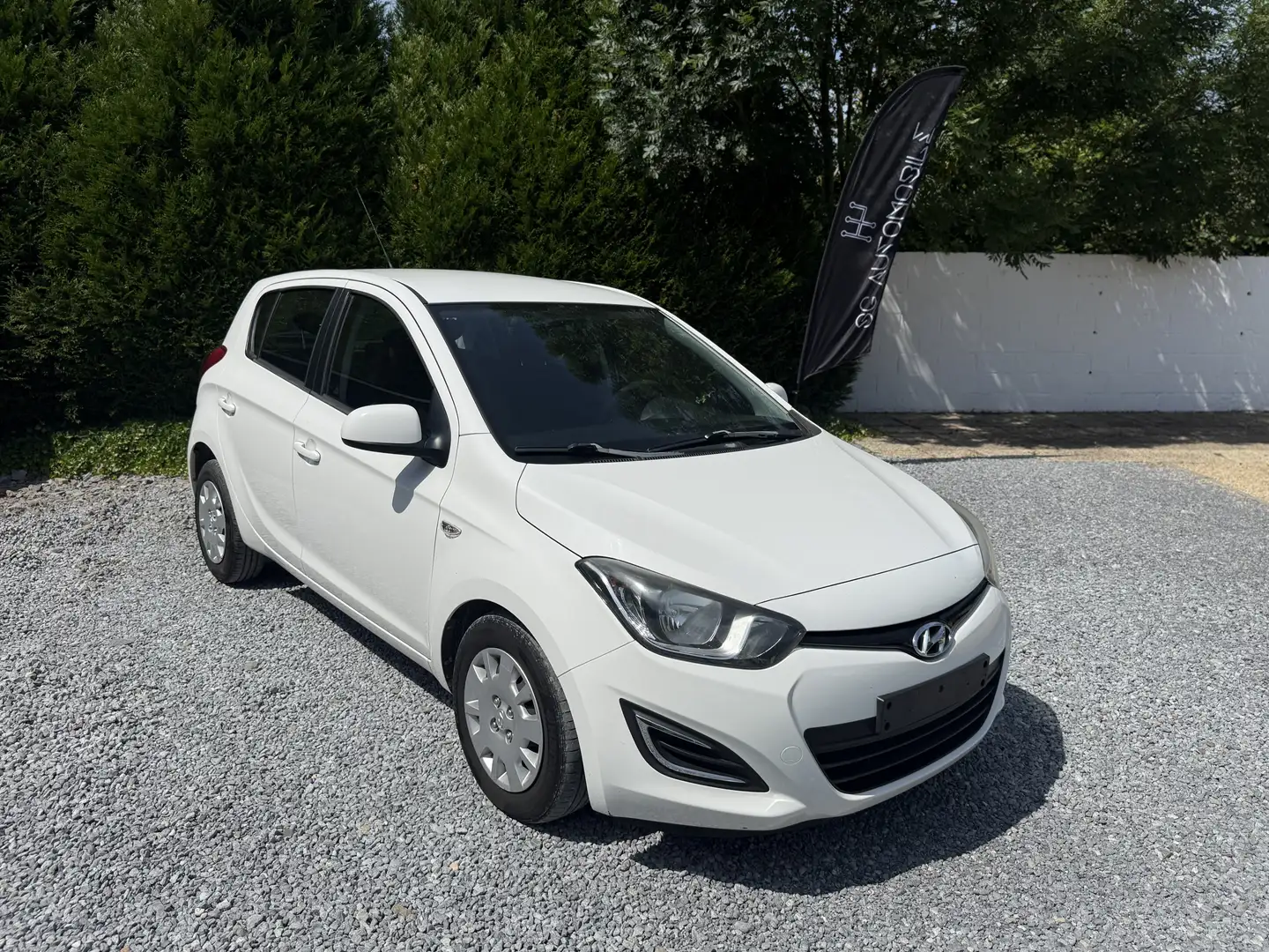 Hyundai i20 1.1 CRDi , clim , Garantie 12 mois - 1