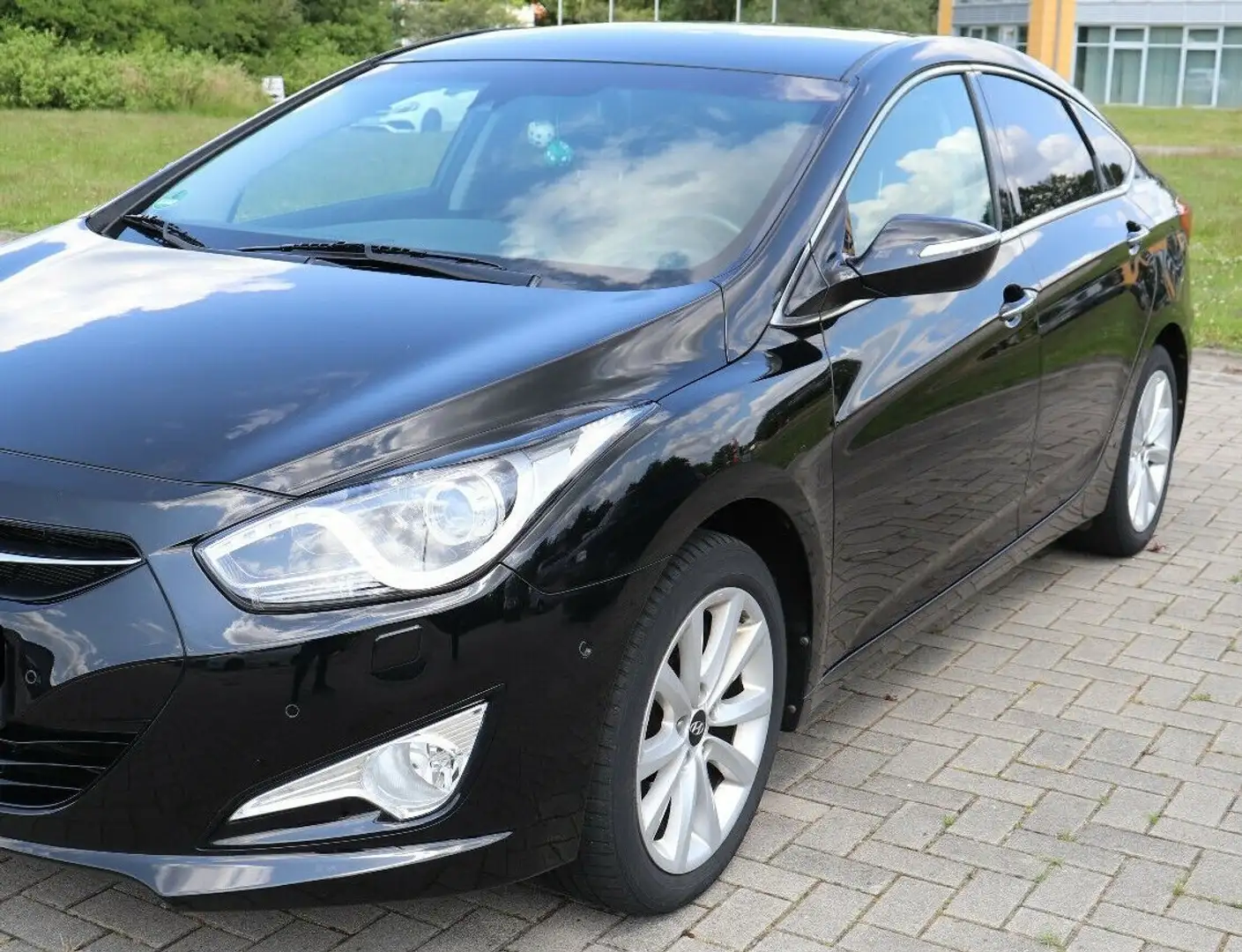 Hyundai i40 2.0 GDI Premium Noir - 1