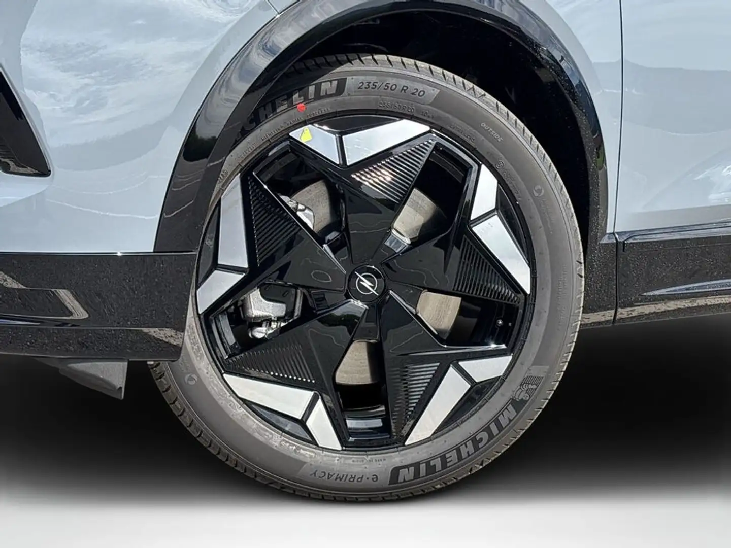Opel Grandland Electric 73kWh AWD Ultimate Grau - 2