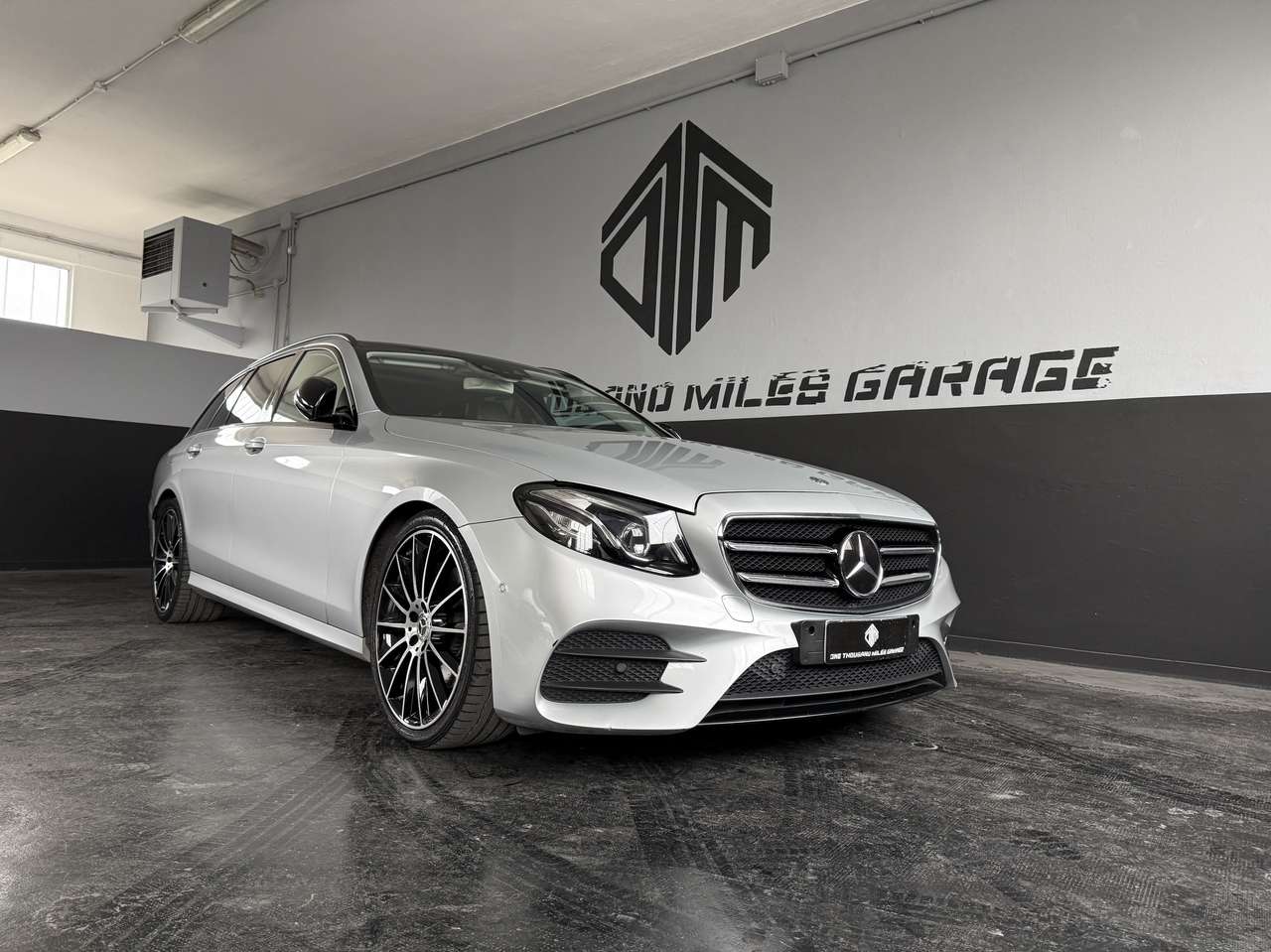 Mercedes-Benz E 220 d SW Premium 4 MATIC - AMG - NIGHT PACKAGE autoCLa