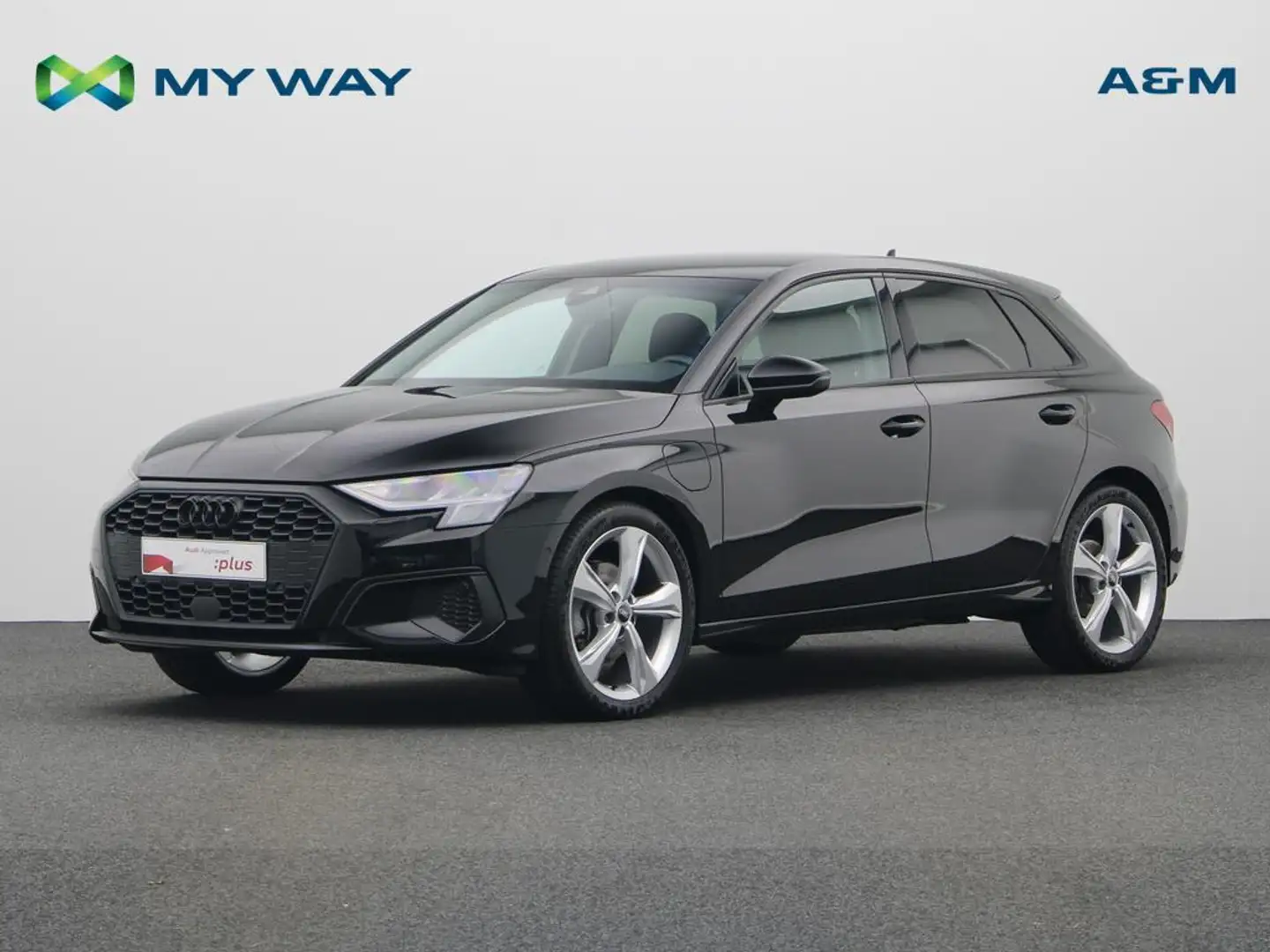 Audi A3 Sportback PHEV Attraction 40 TFSIe  204 PK S-TRONIC PLUG-IN HYBRIDE Zwart - 1