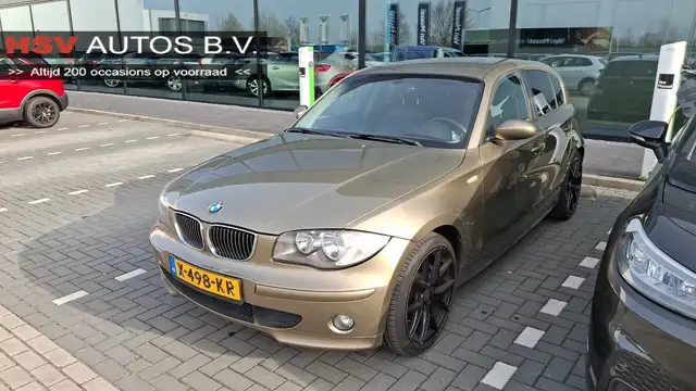 BMW 130 1-serie 130i Executive 265 PK airco LEER 4-deurs