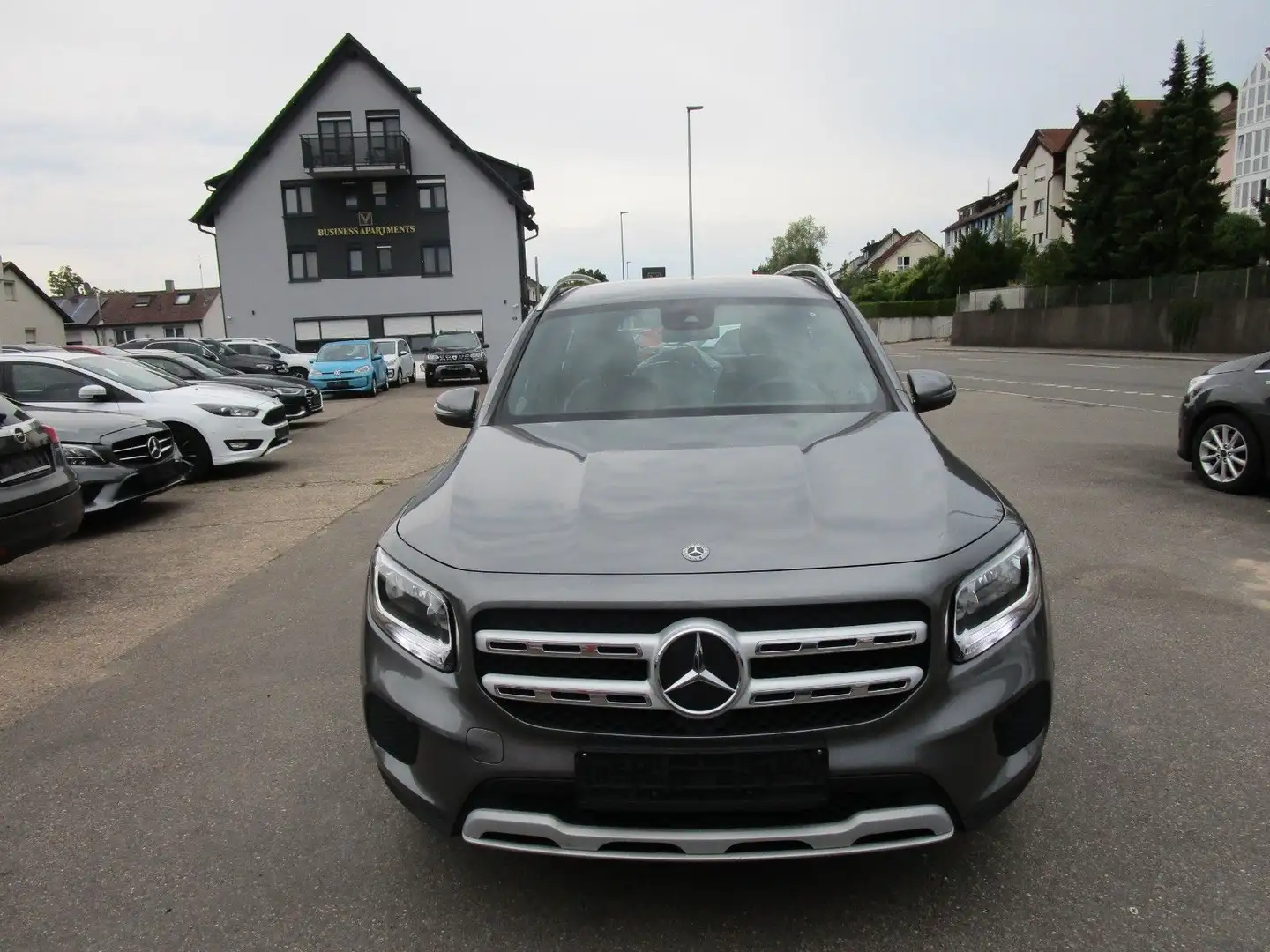 Mercedes-Benz GLB 180 d  2.0d*NAVI*Sportsitz*el.Heckklappe*MBUX Grau - 2