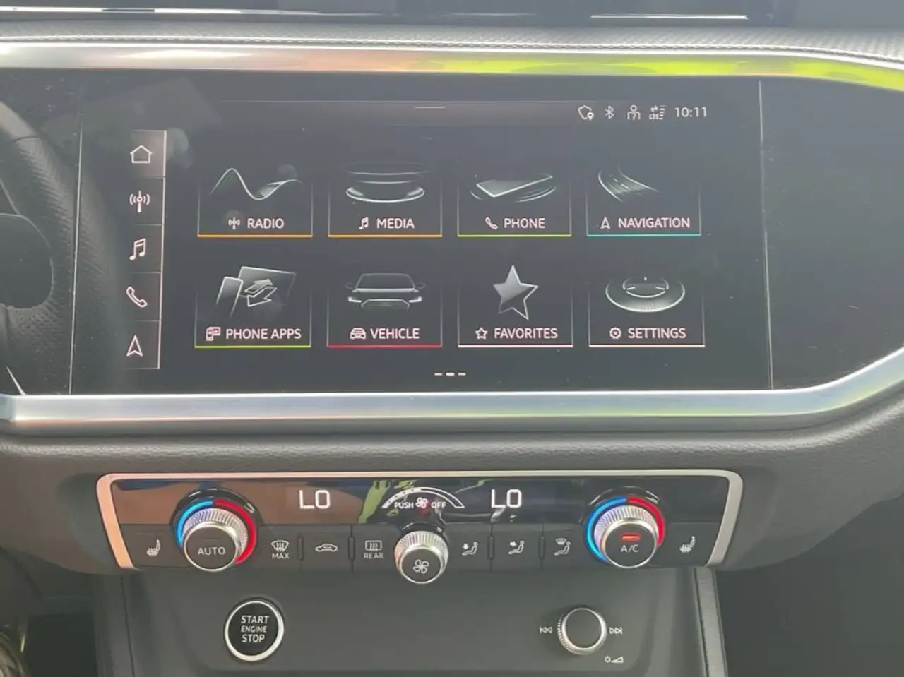Audi Q3 снимка Audi Q3
