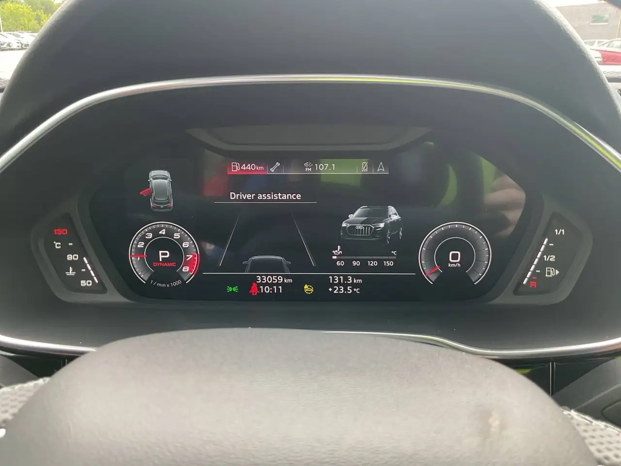 Audi Q3 снимка Audi Q3