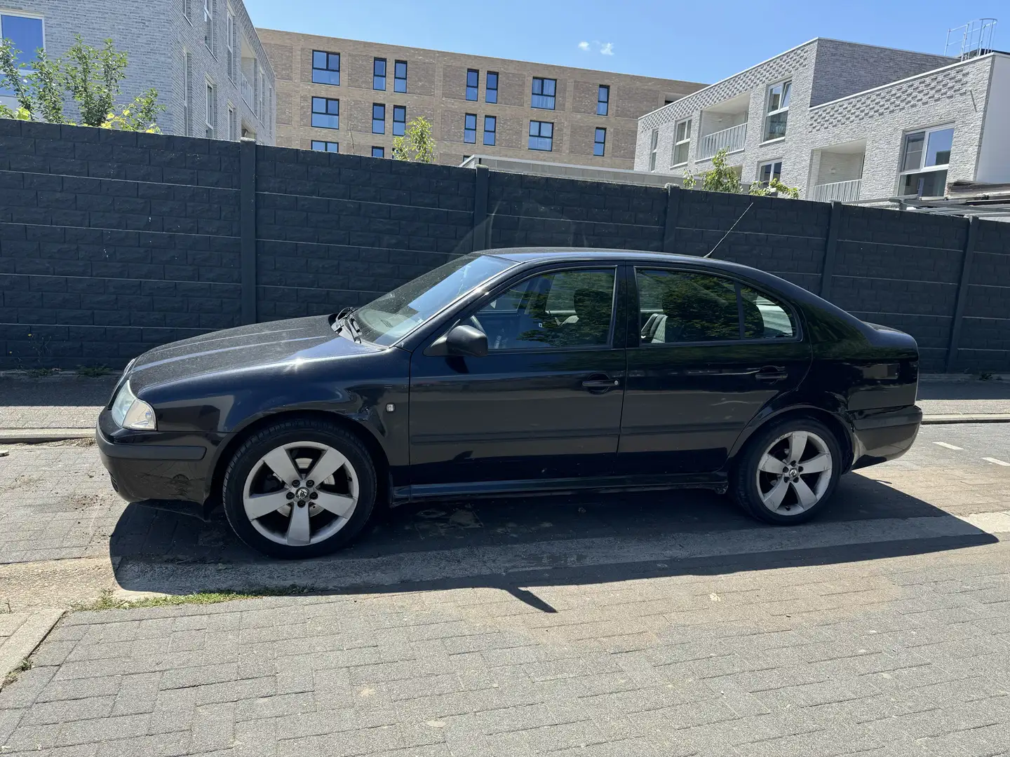 Skoda Octavia 1.9 TDI Tour - 1
