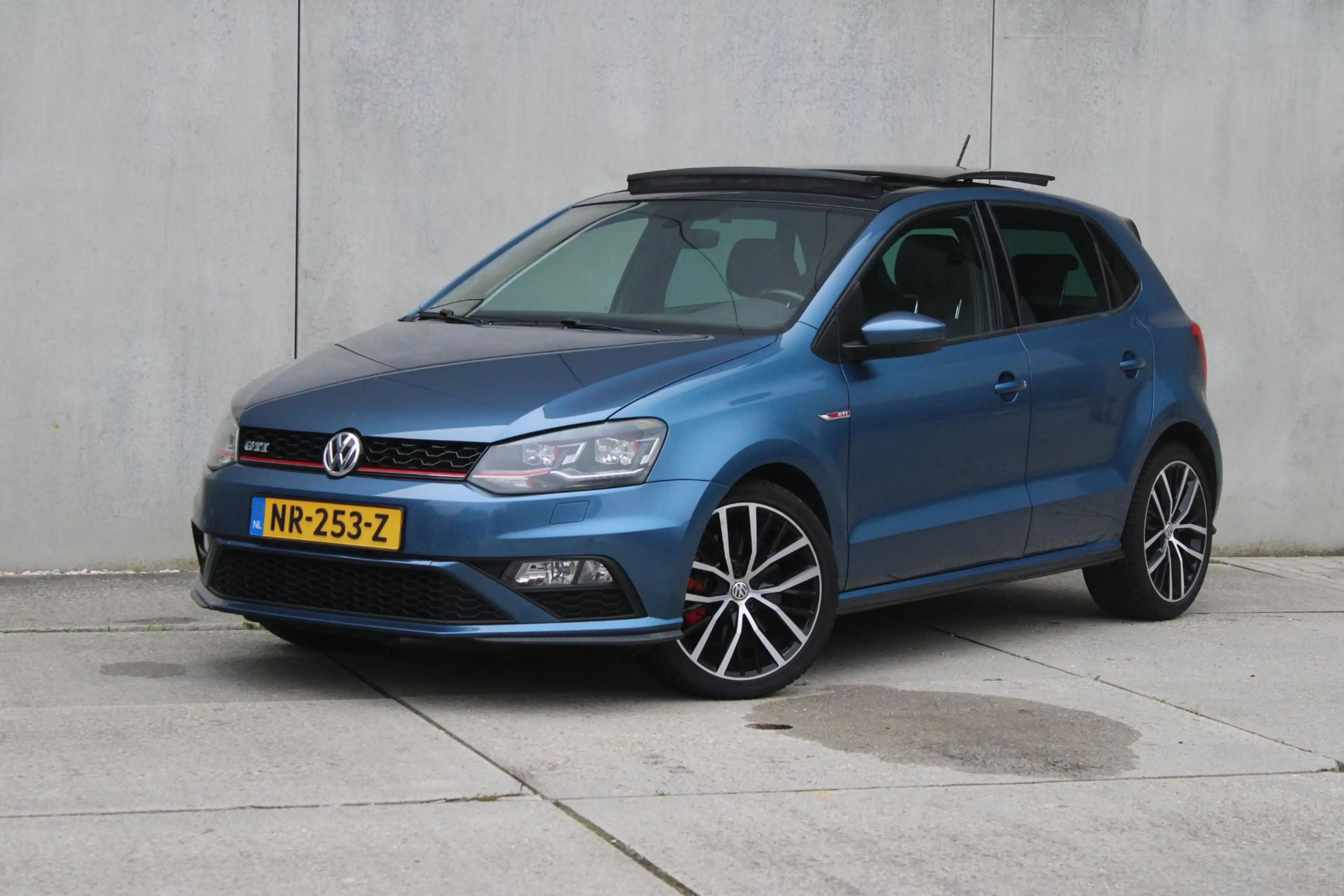 Volkswagen Polo GTI 1.8 TSI / 192 PK / OPEN DAK / STOELVERWARMING — photo 16