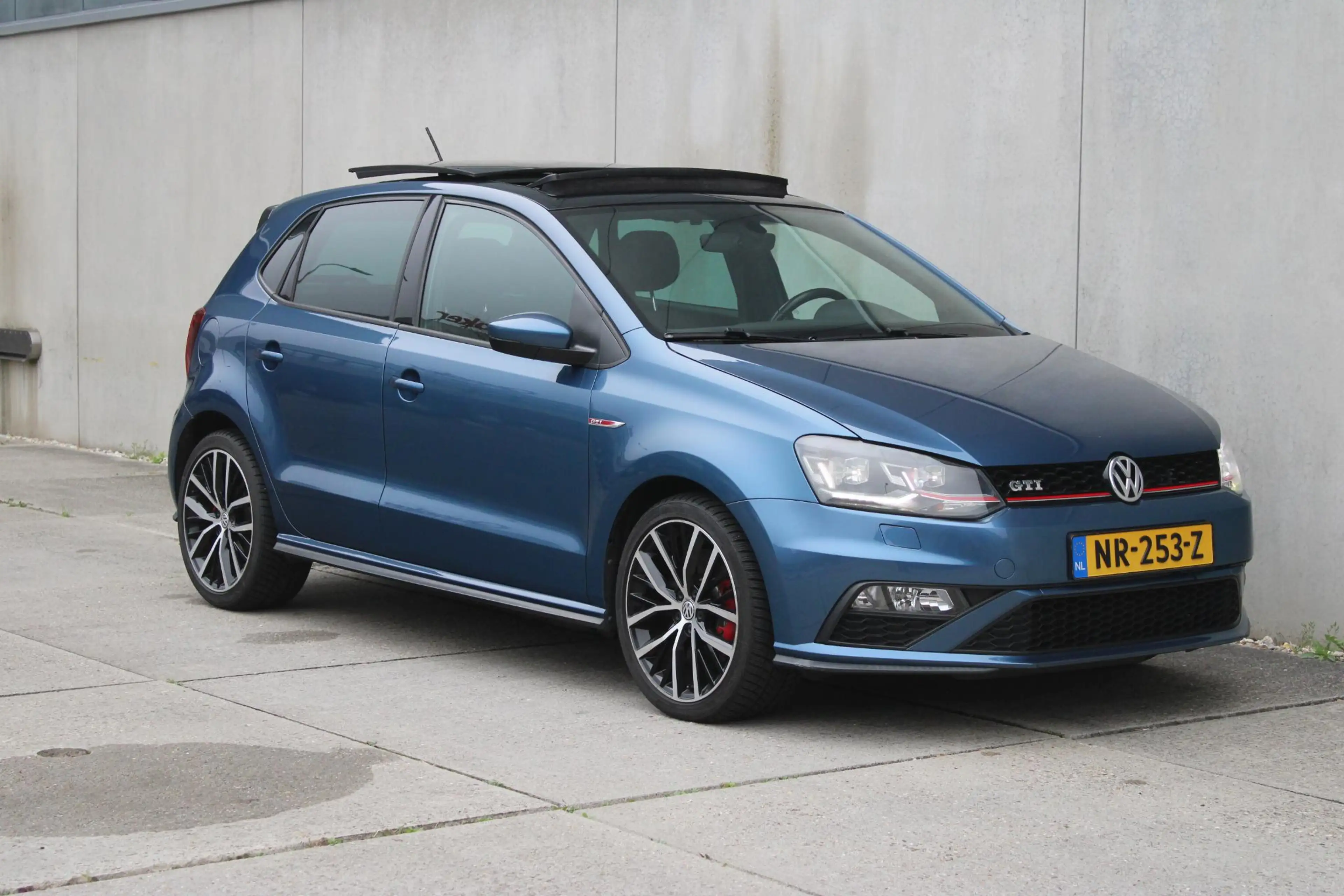 Volkswagen Polo GTI 1.8 TSI / 192 PK / OPEN DAK / STOELVERWARMING — photo 2