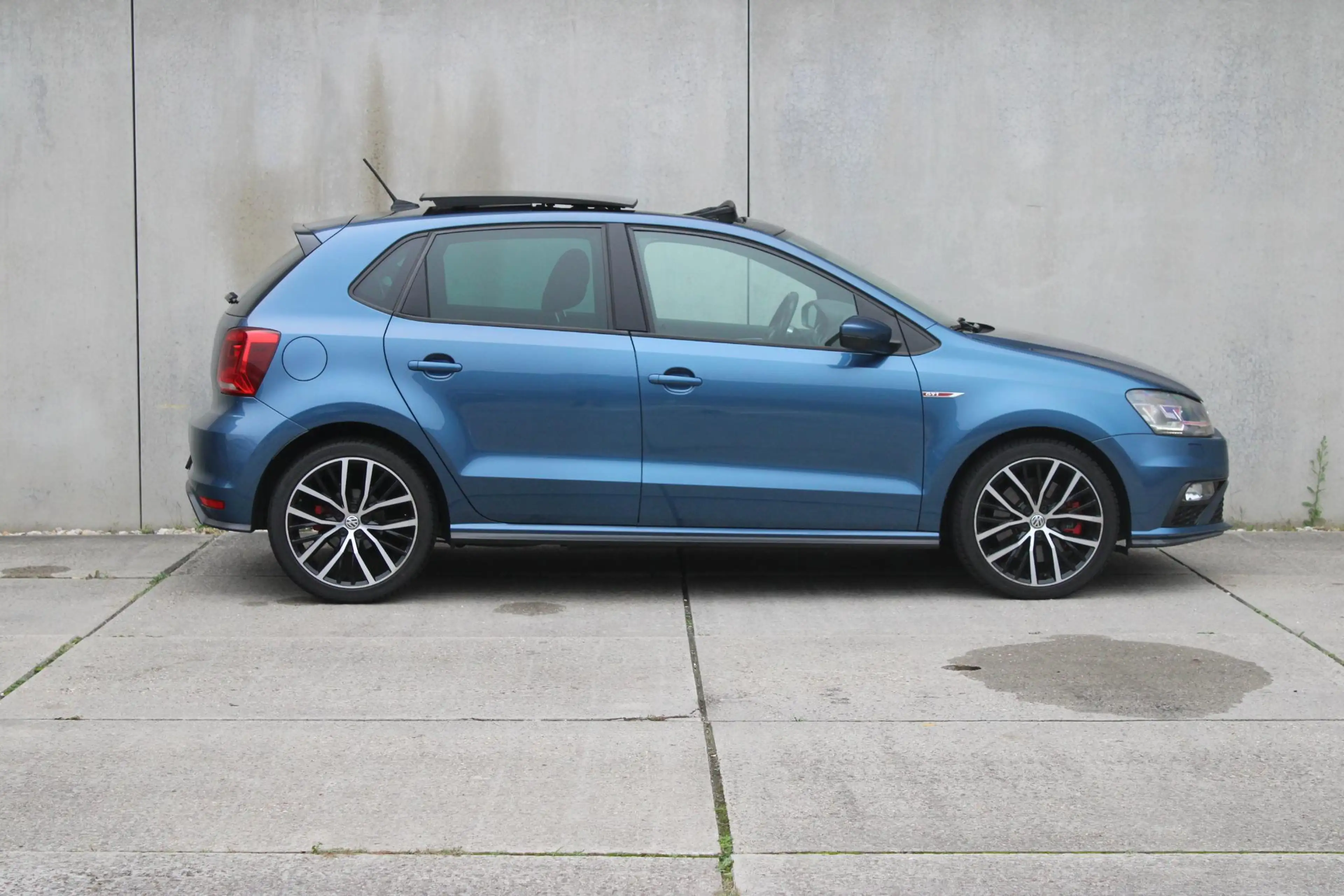 Volkswagen Polo GTI 1.8 TSI / 192 PK / OPEN DAK / STOELVERWARMING — photo 3