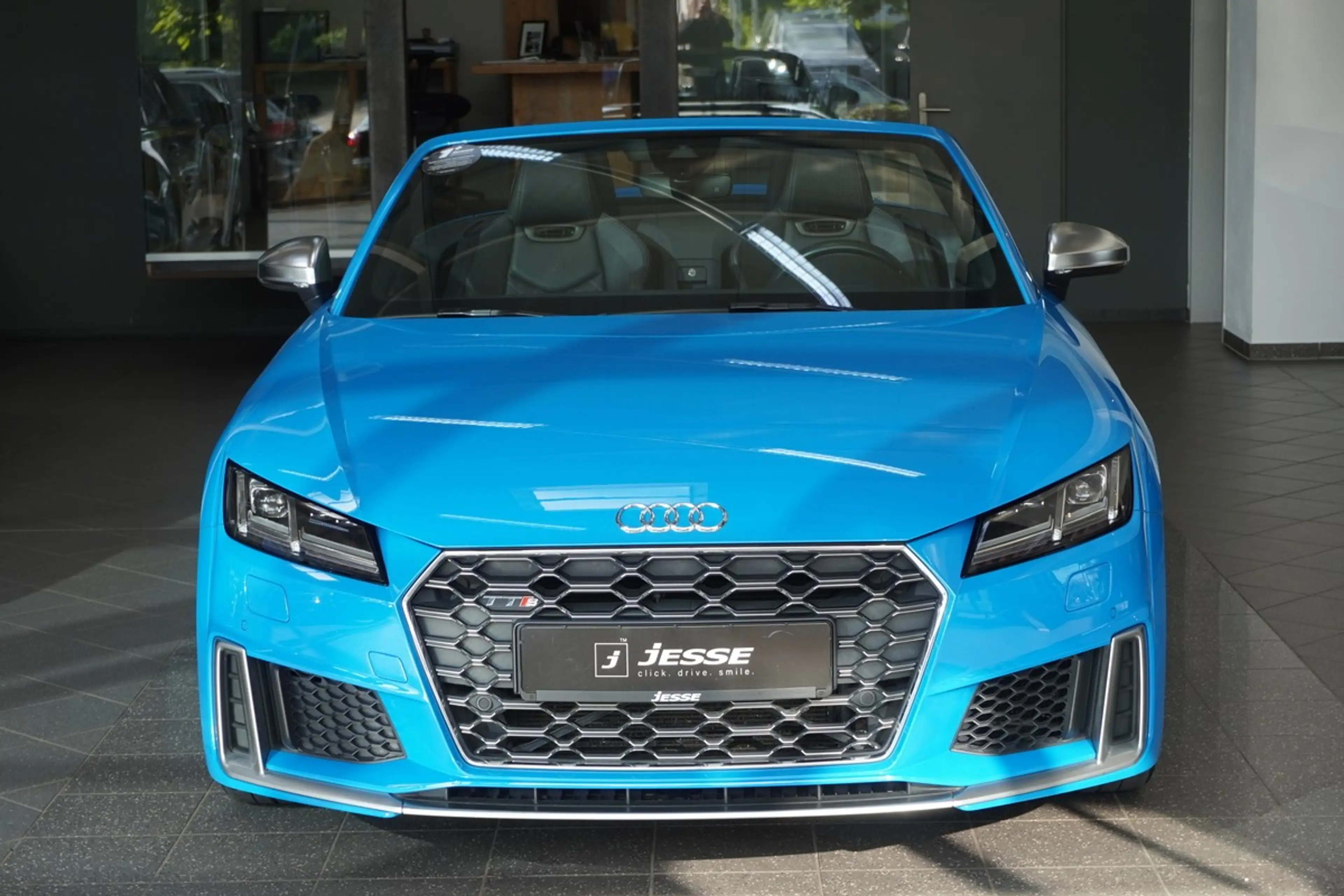 Audi TTS Roadster quattro LED B&O S-Sitze R.Cam — photo 3