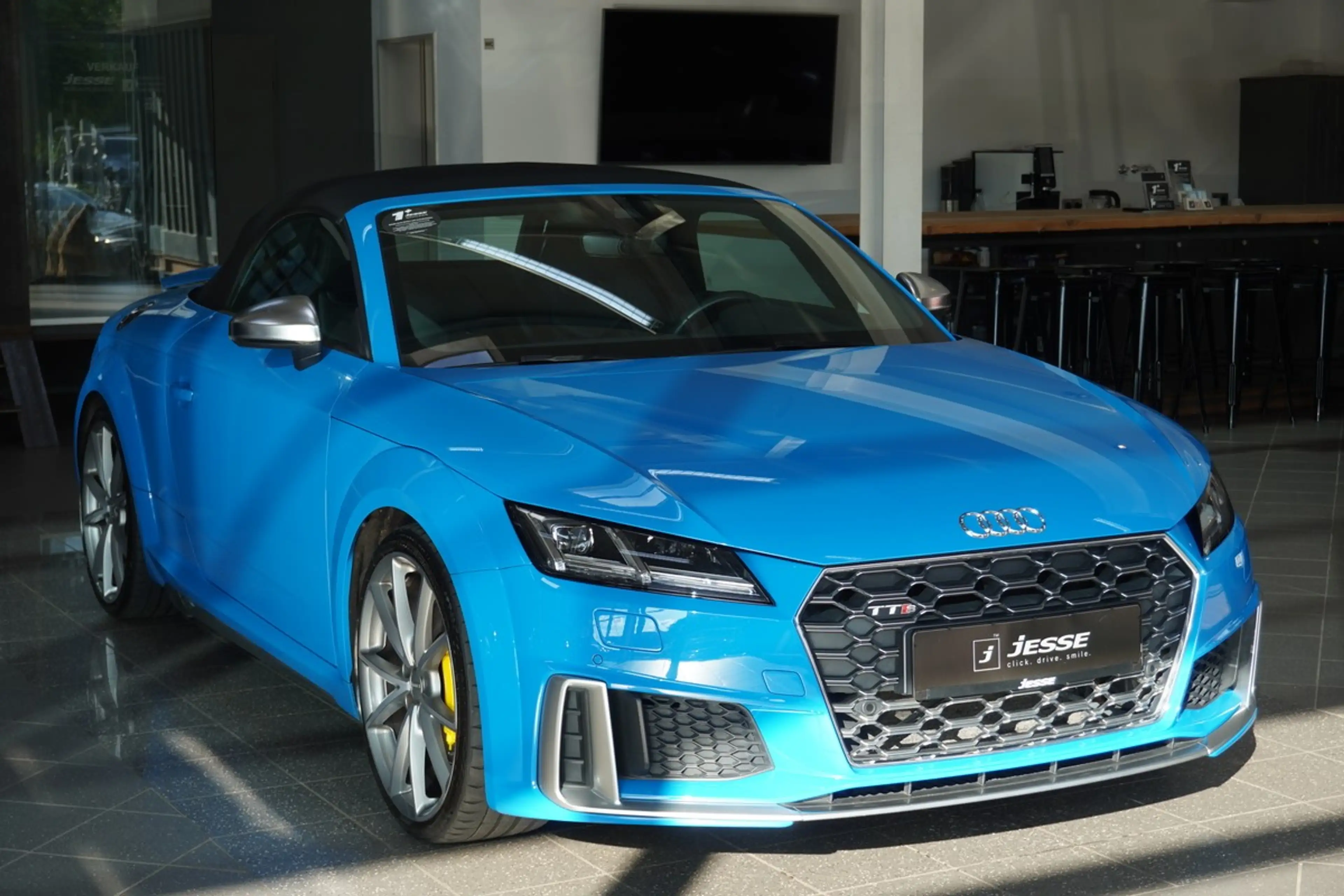 Audi TTS Roadster quattro LED B&O S-Sitze R.Cam — photo 7