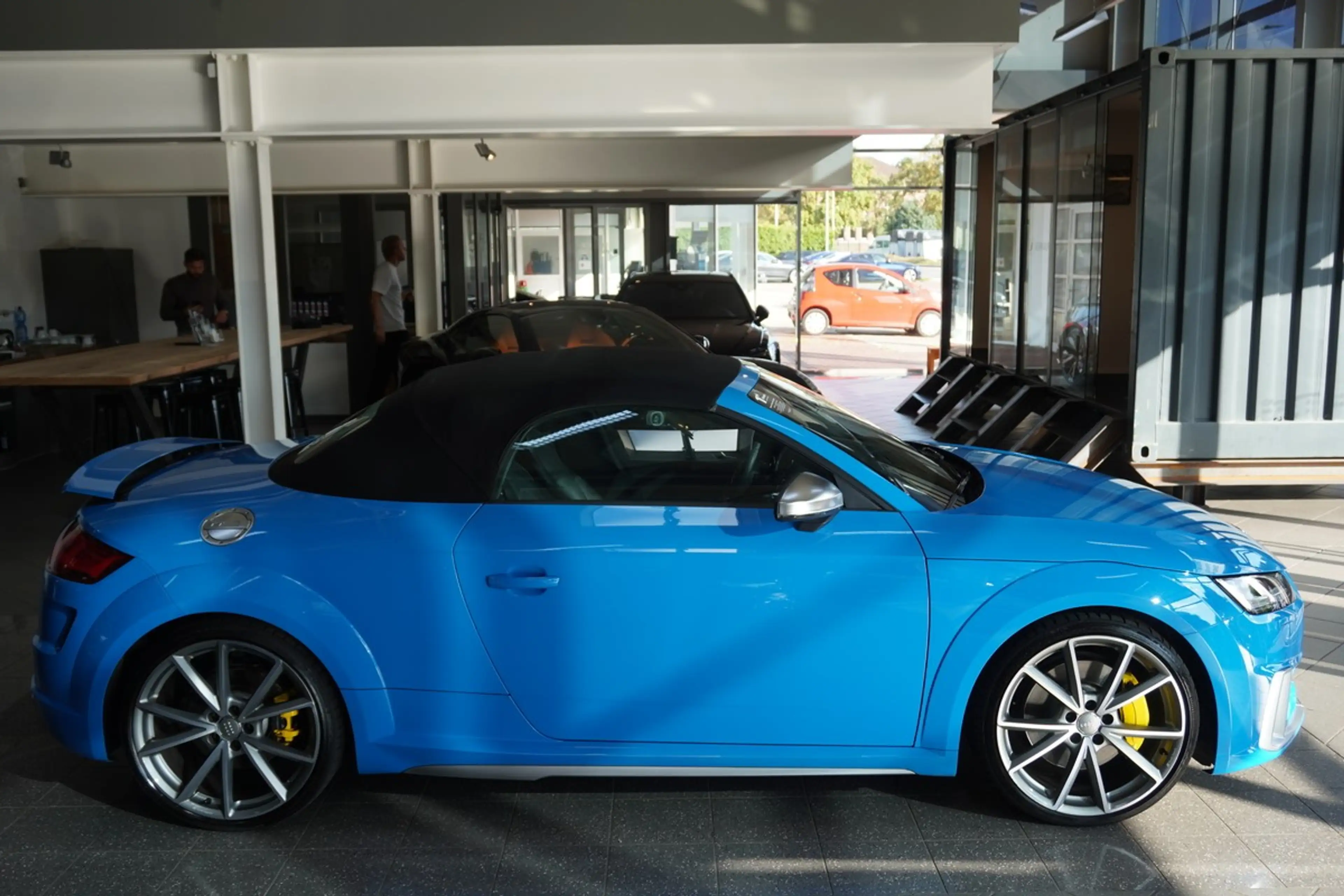 Audi TTS Roadster quattro LED B&O S-Sitze R.Cam — photo 9