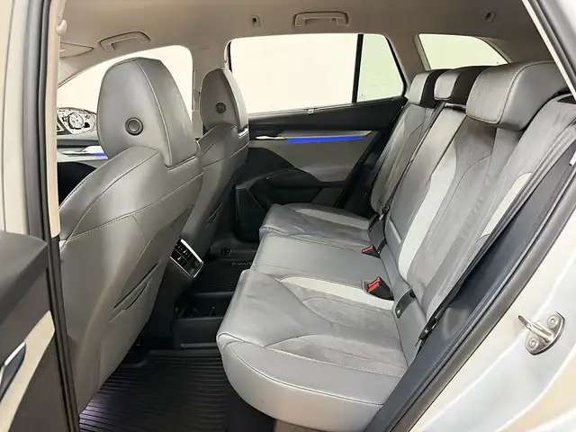 Skoda Enyaq view 8