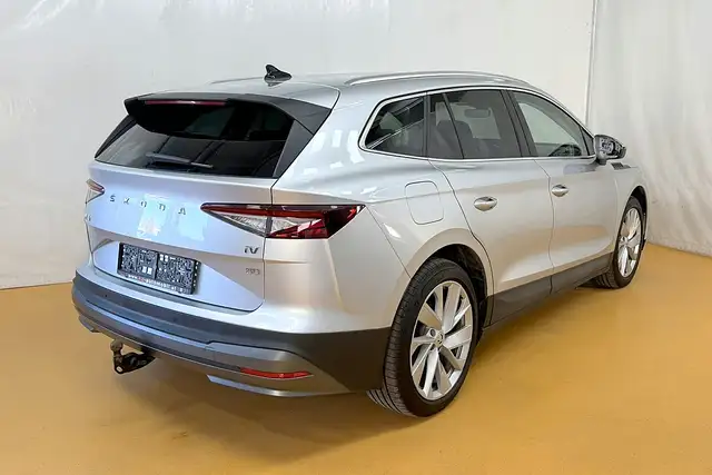 Skoda Enyaq view 3