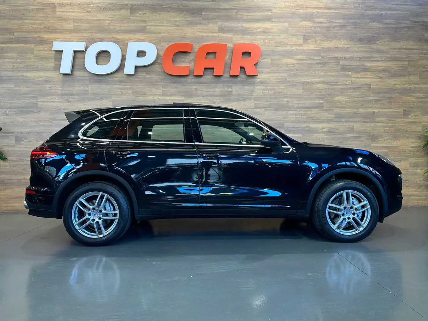 Porsche Cayenne S Aut. Noir - 2