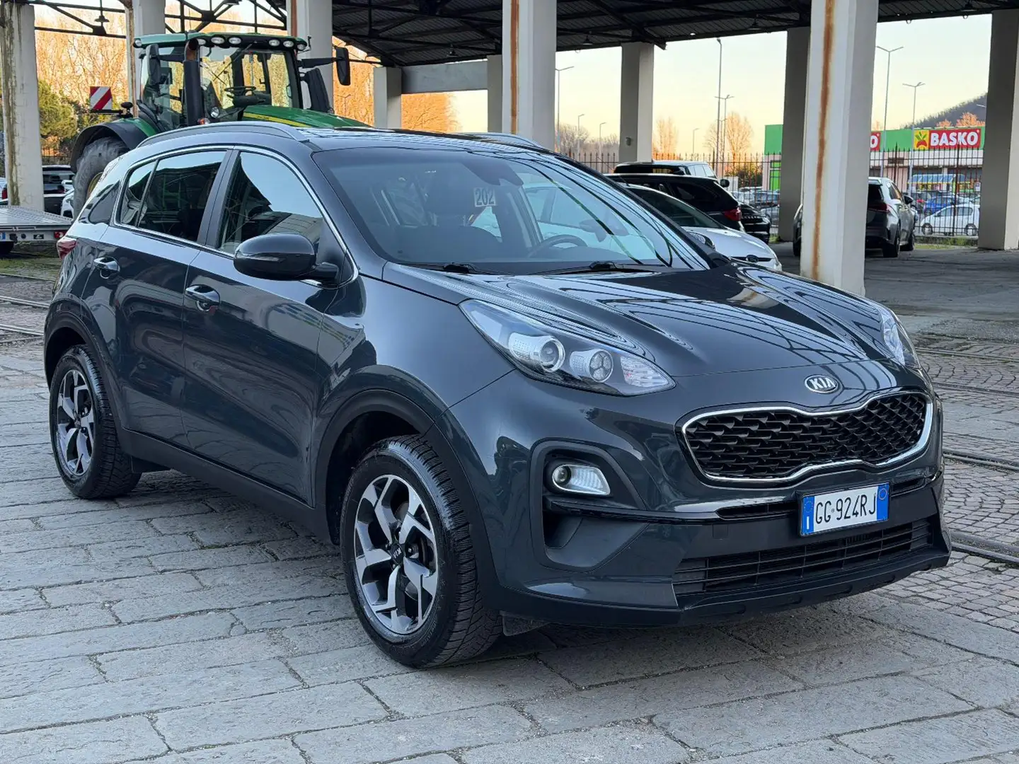 Kia Sportage 1.6 CRDI 136 CV DCT7 2WD Mild Hybrid Business Clas Grau - 2