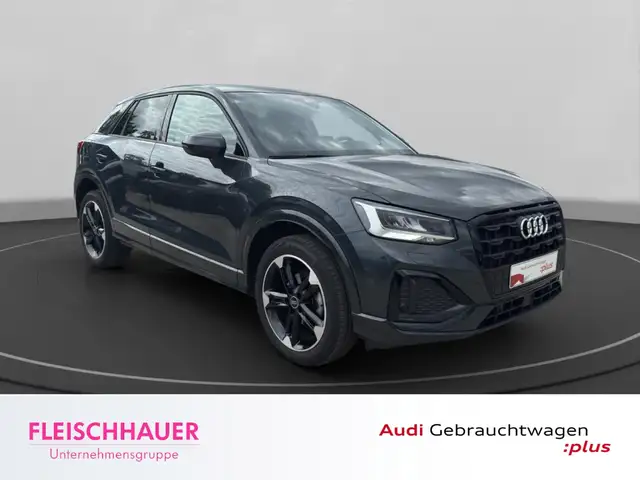 Audi Q2 view 9