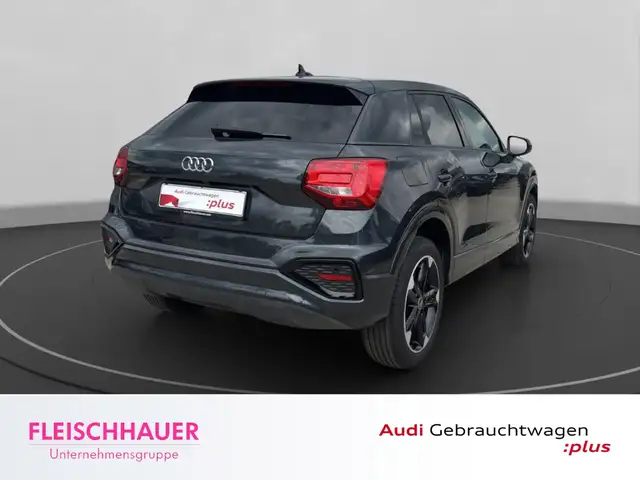 Audi Q2 view 7