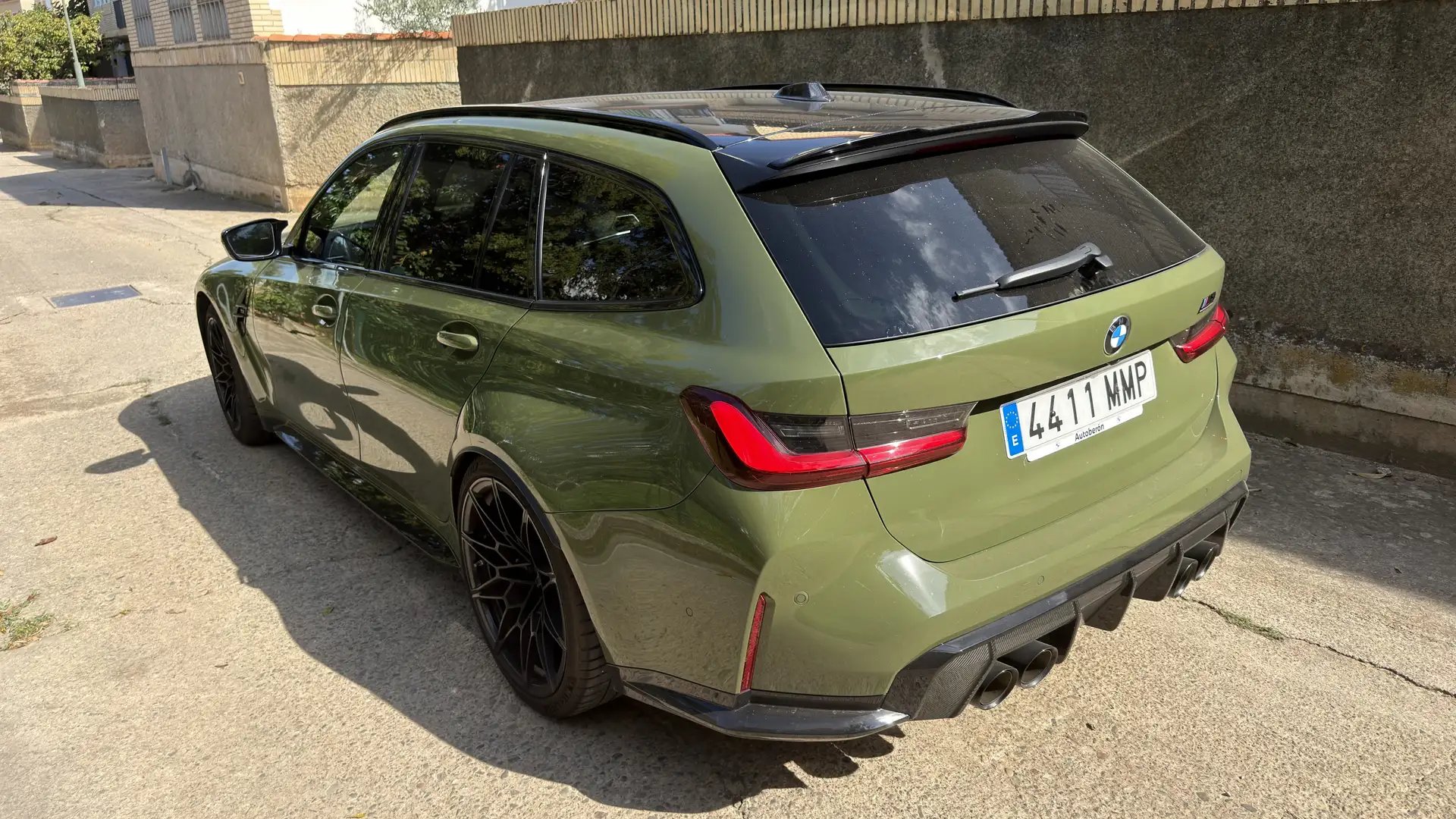 BMW M3 Competition Touring MxDrive - 2